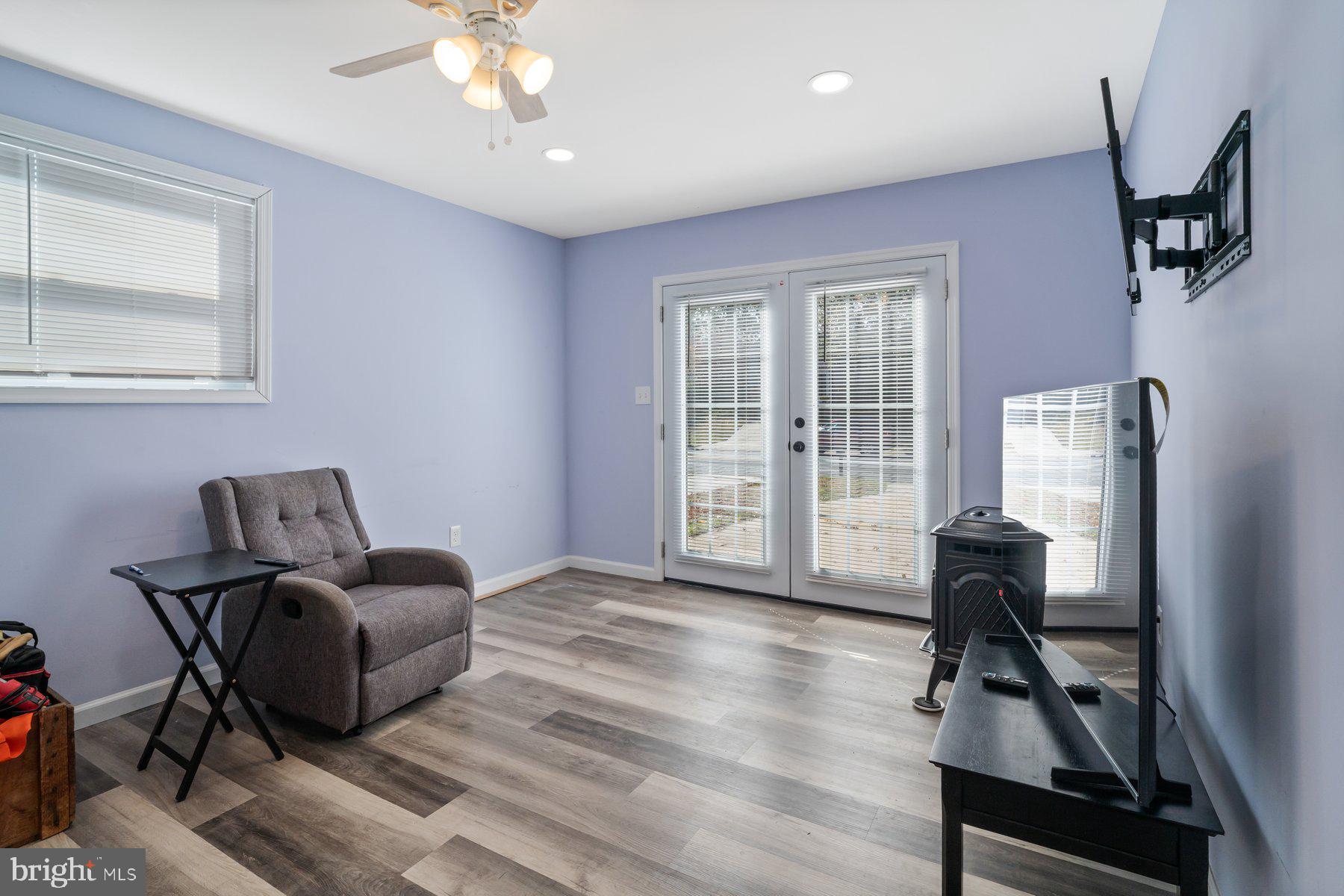 HILLTOP - Residential