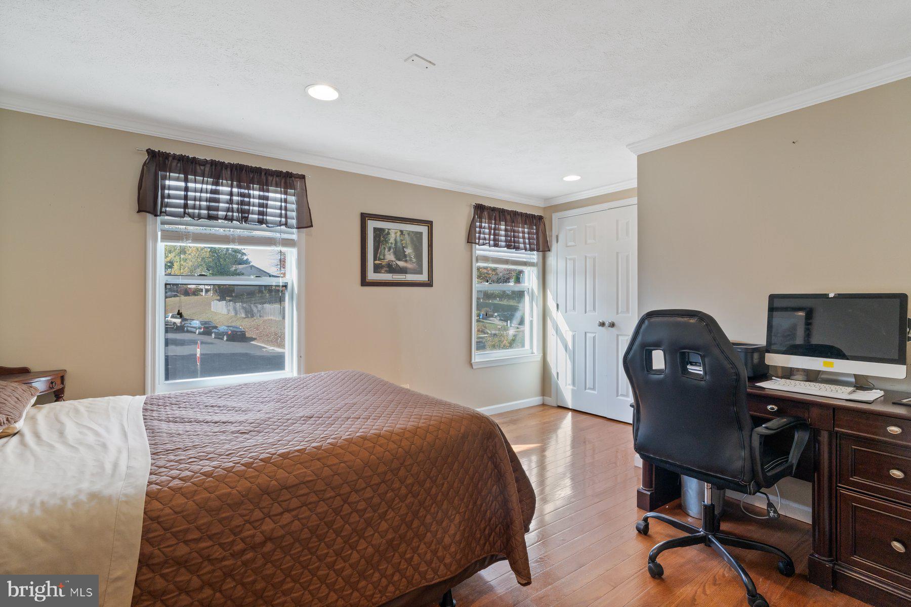 HILLTOP - Residential