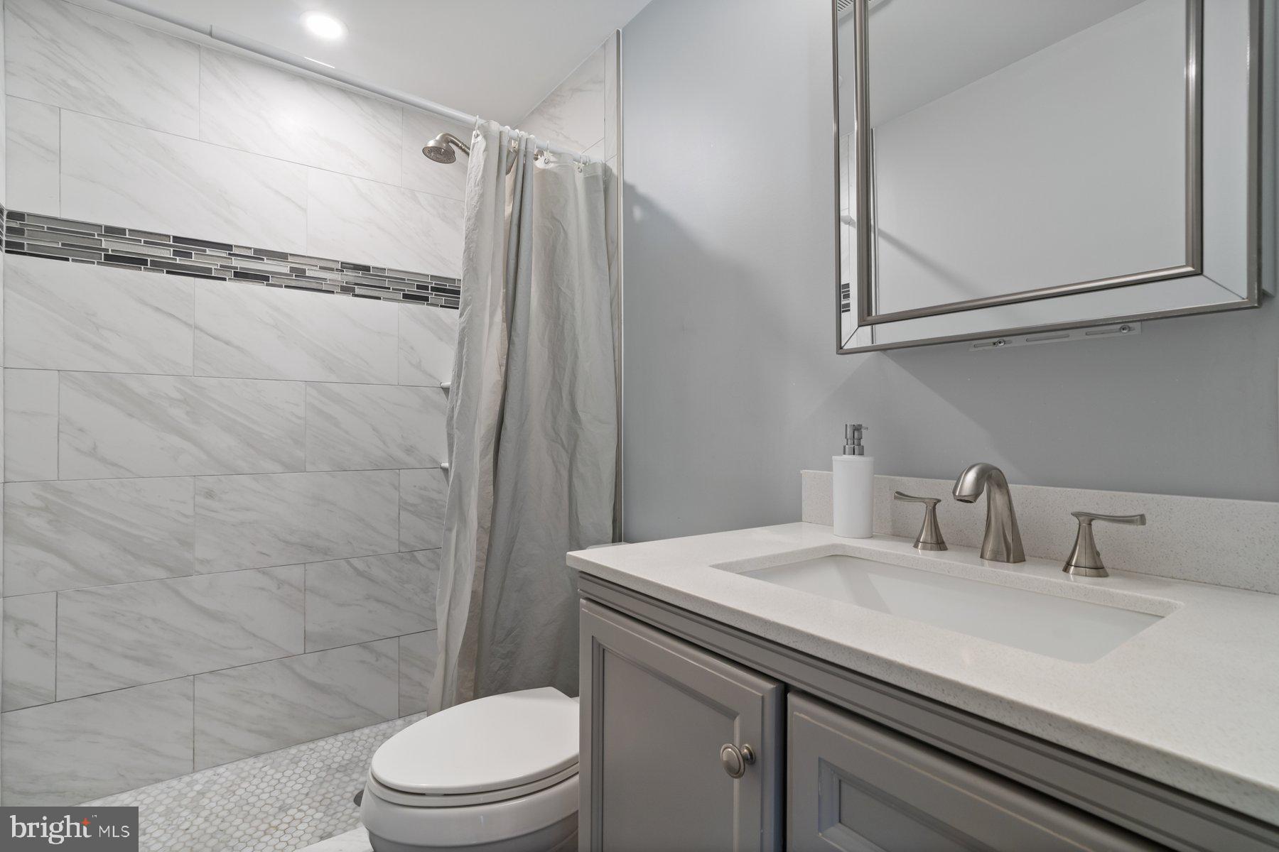 HILLTOP - Residential