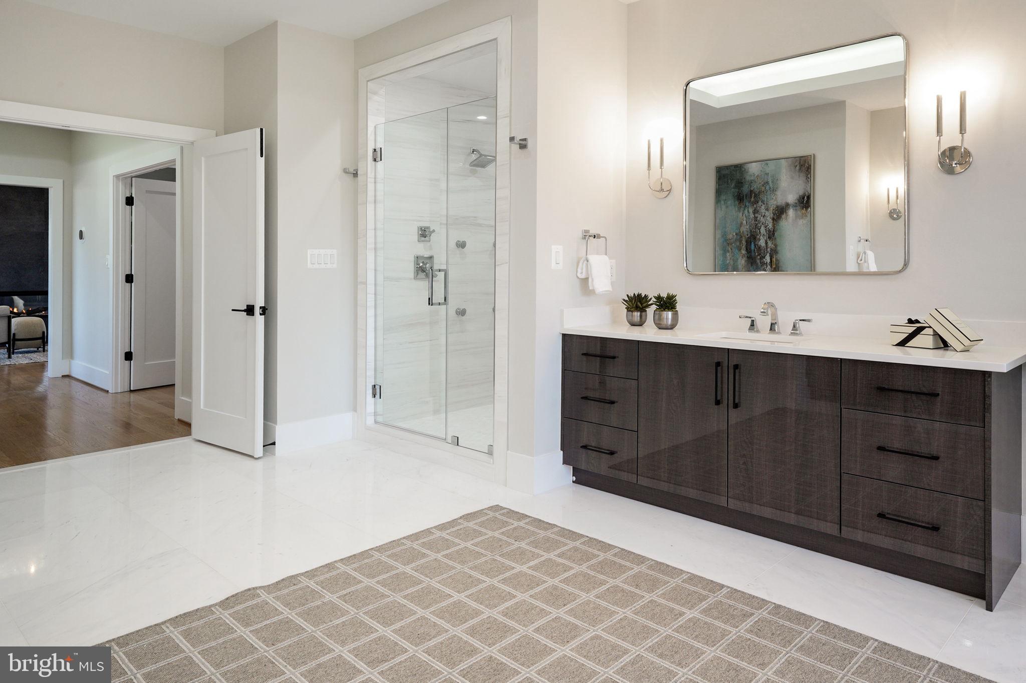 BROYHILL FOREST - Residential