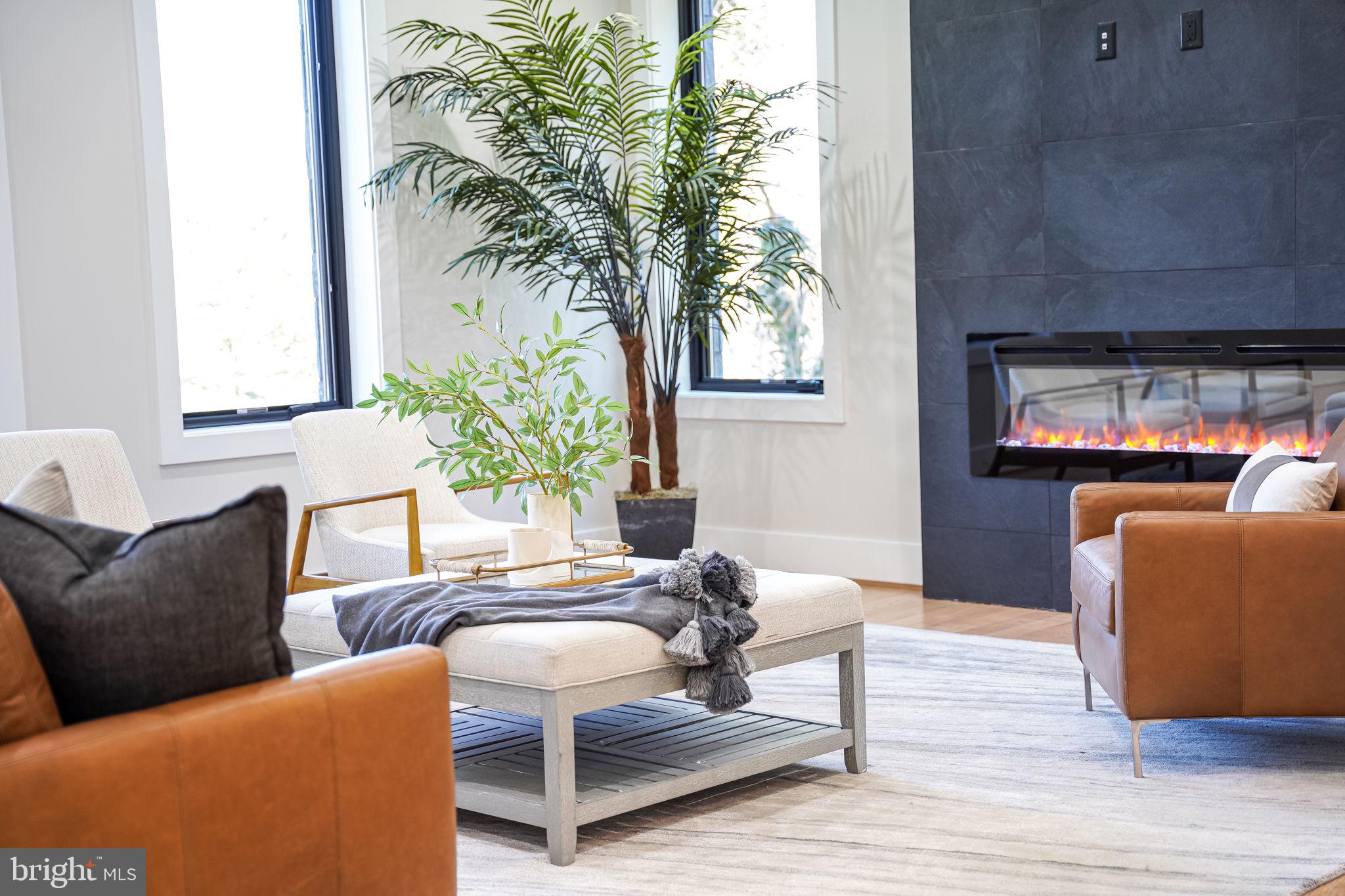 BROYHILL FOREST - Residential