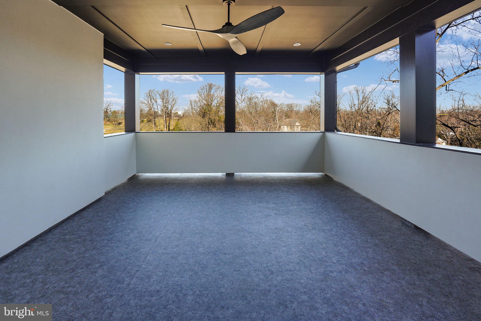 BROYHILL FOREST - Residential