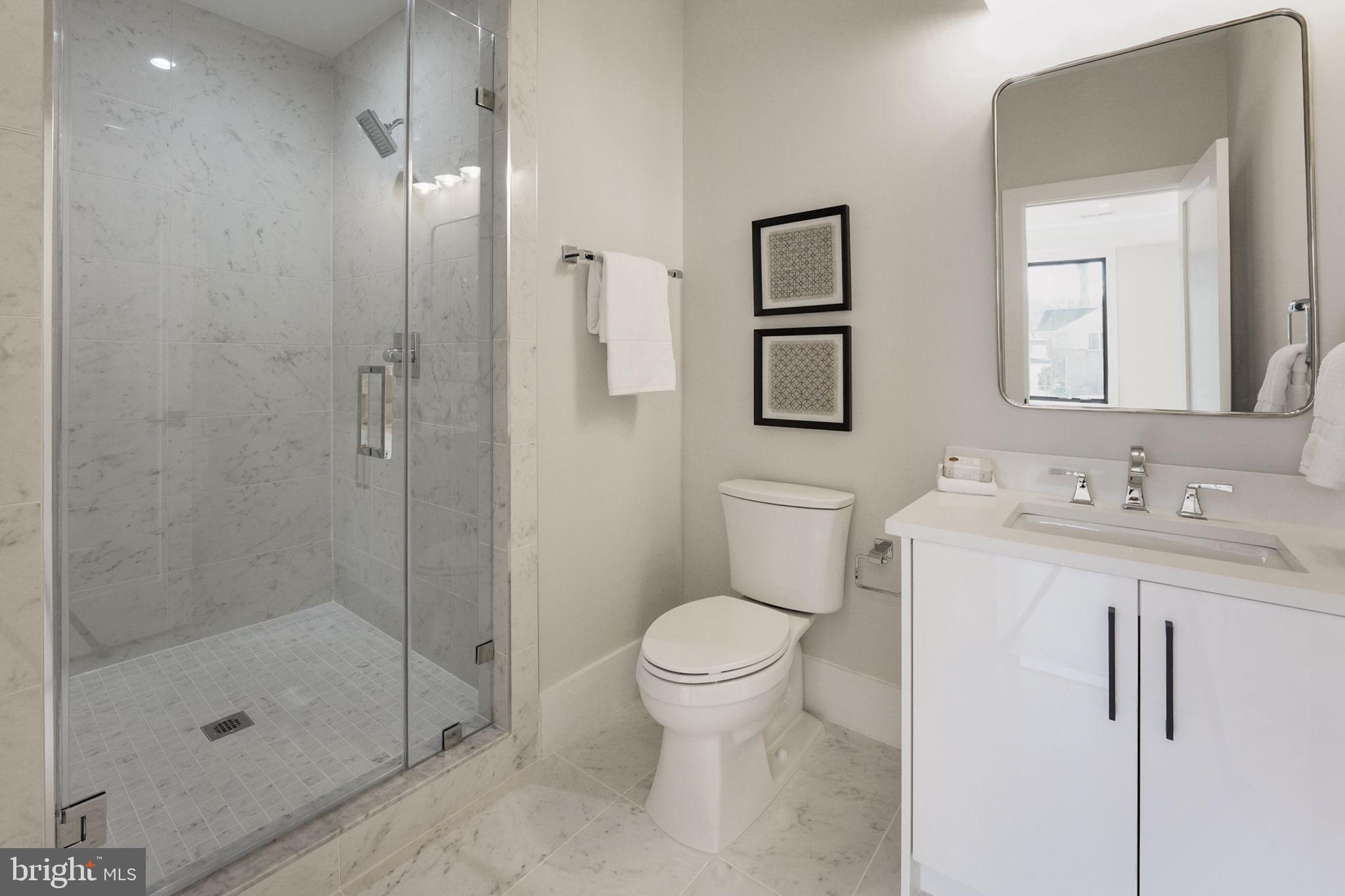 BROYHILL FOREST - Residential