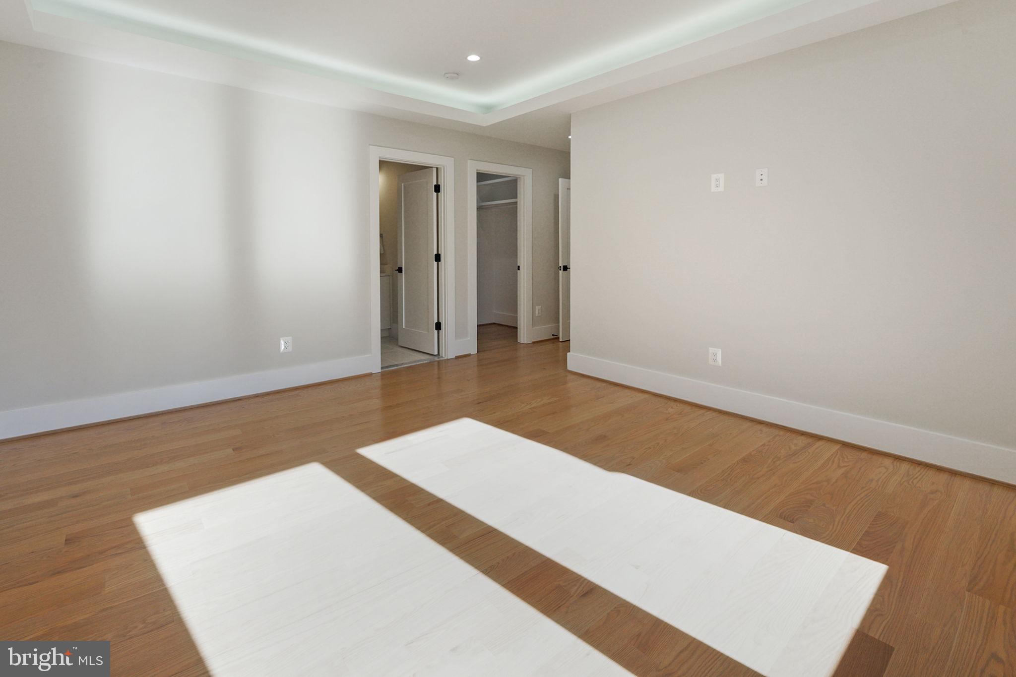 BROYHILL FOREST - Residential