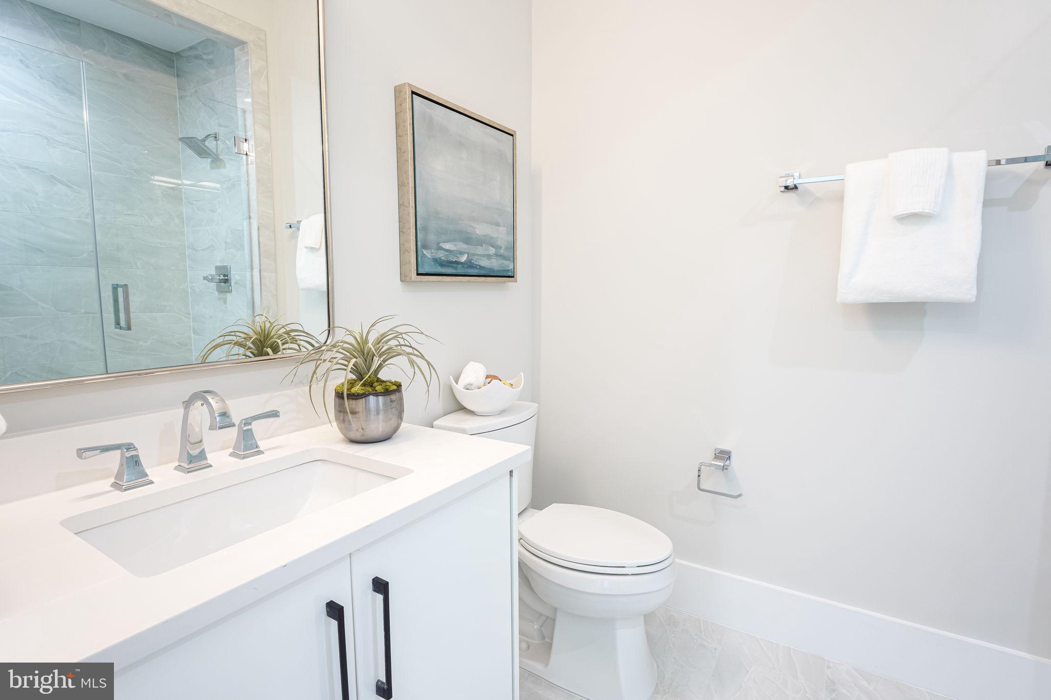 BROYHILL FOREST - Residential