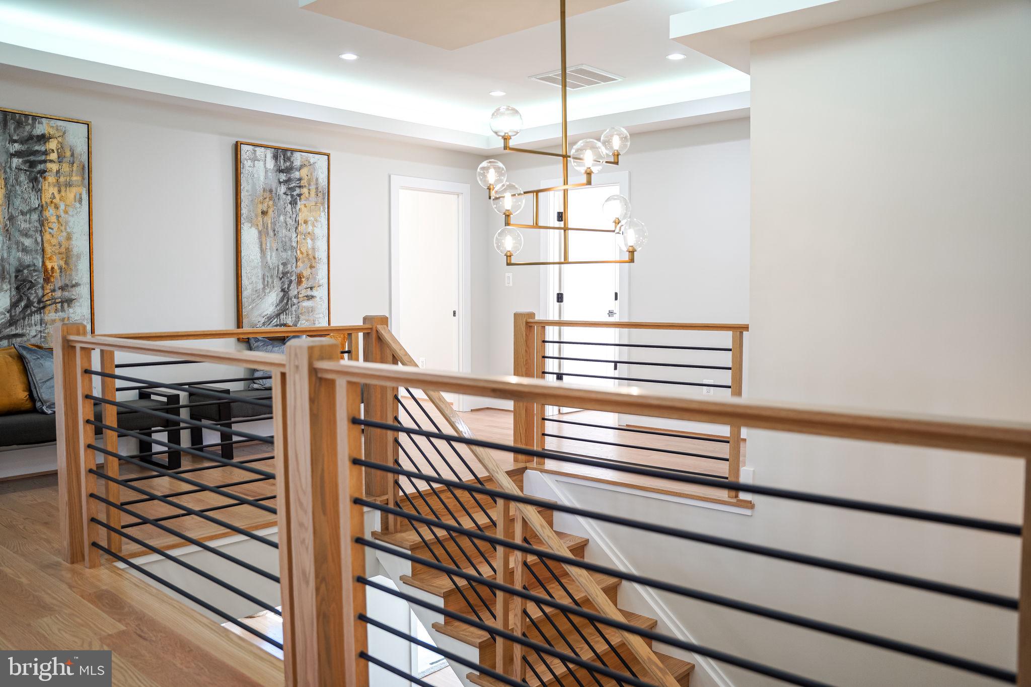 BROYHILL FOREST - Residential