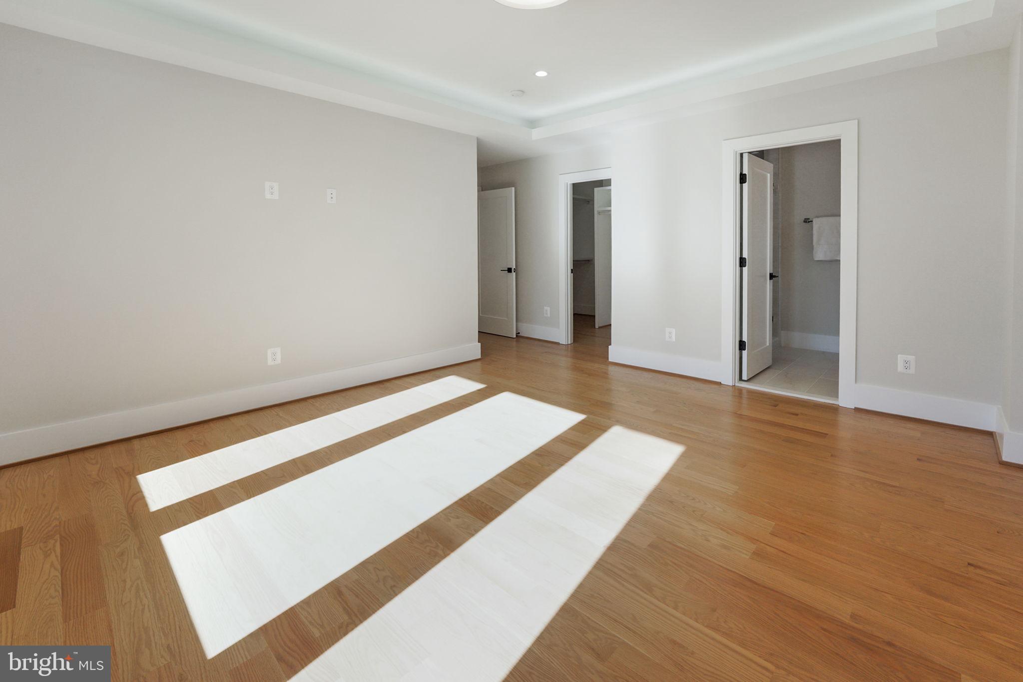 BROYHILL FOREST - Residential