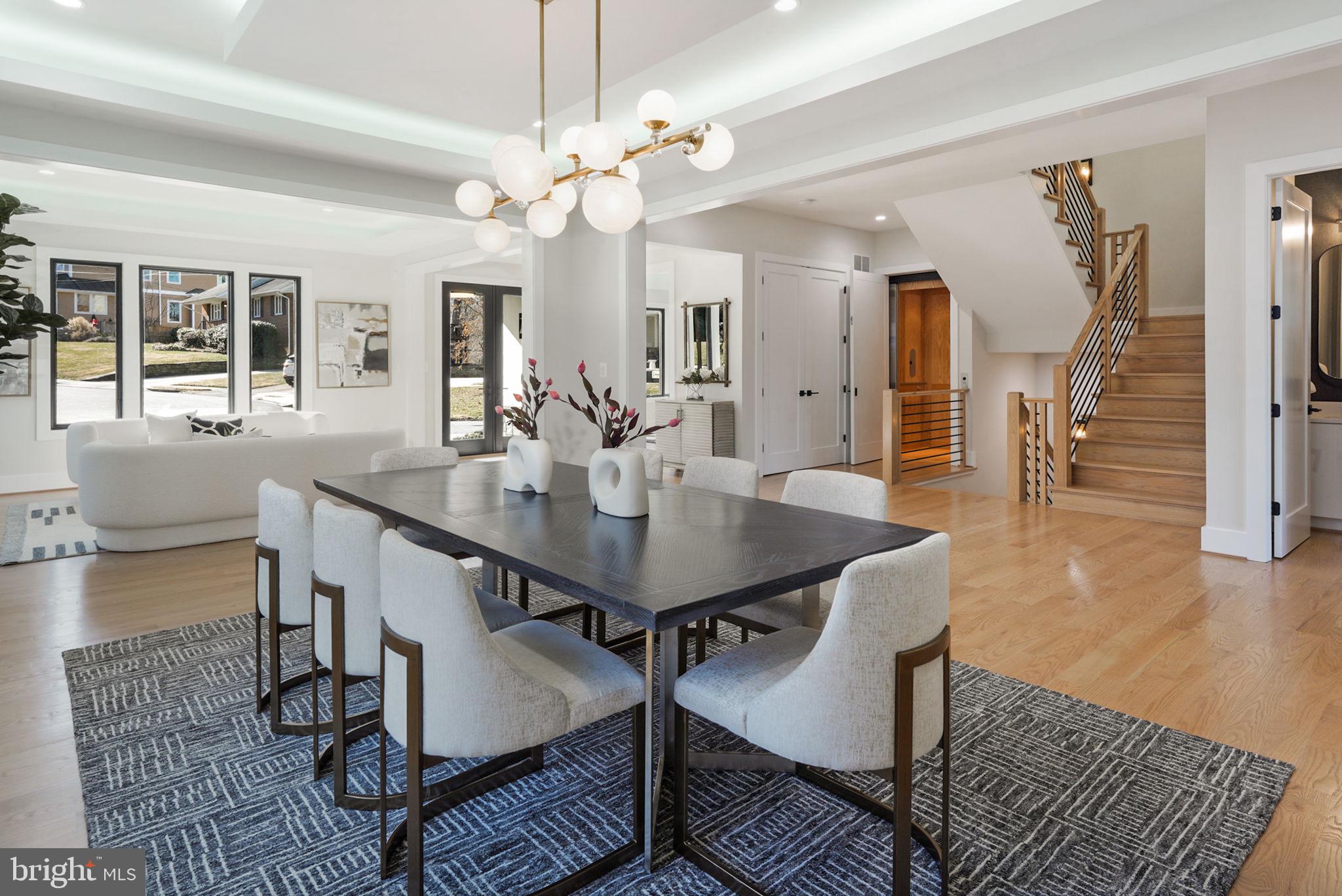 BROYHILL FOREST - Residential