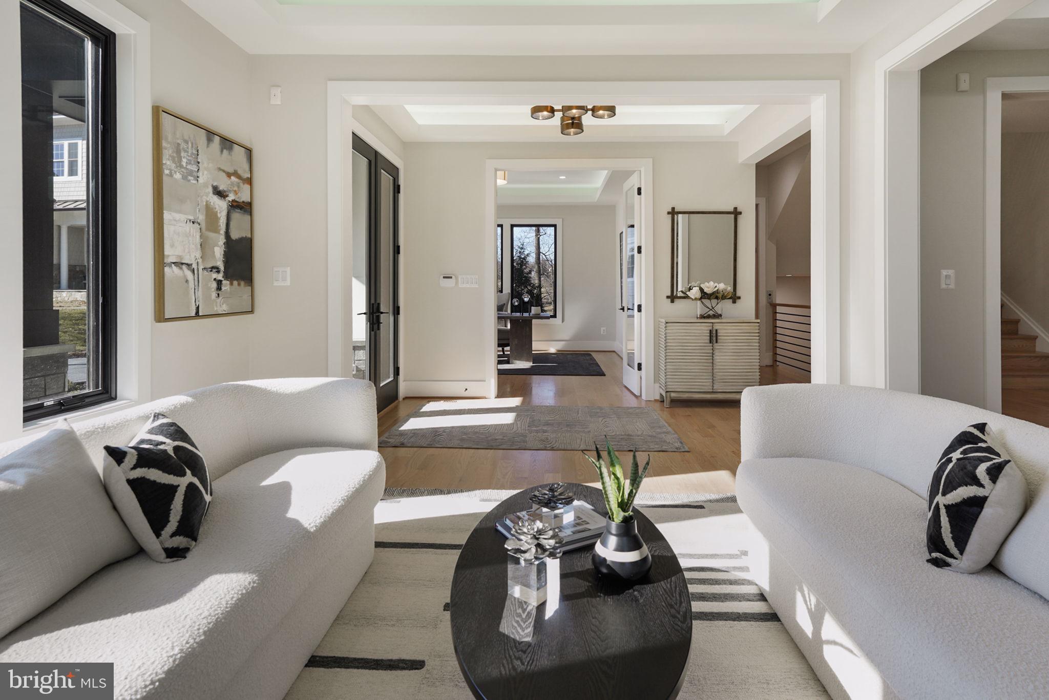 BROYHILL FOREST - Residential