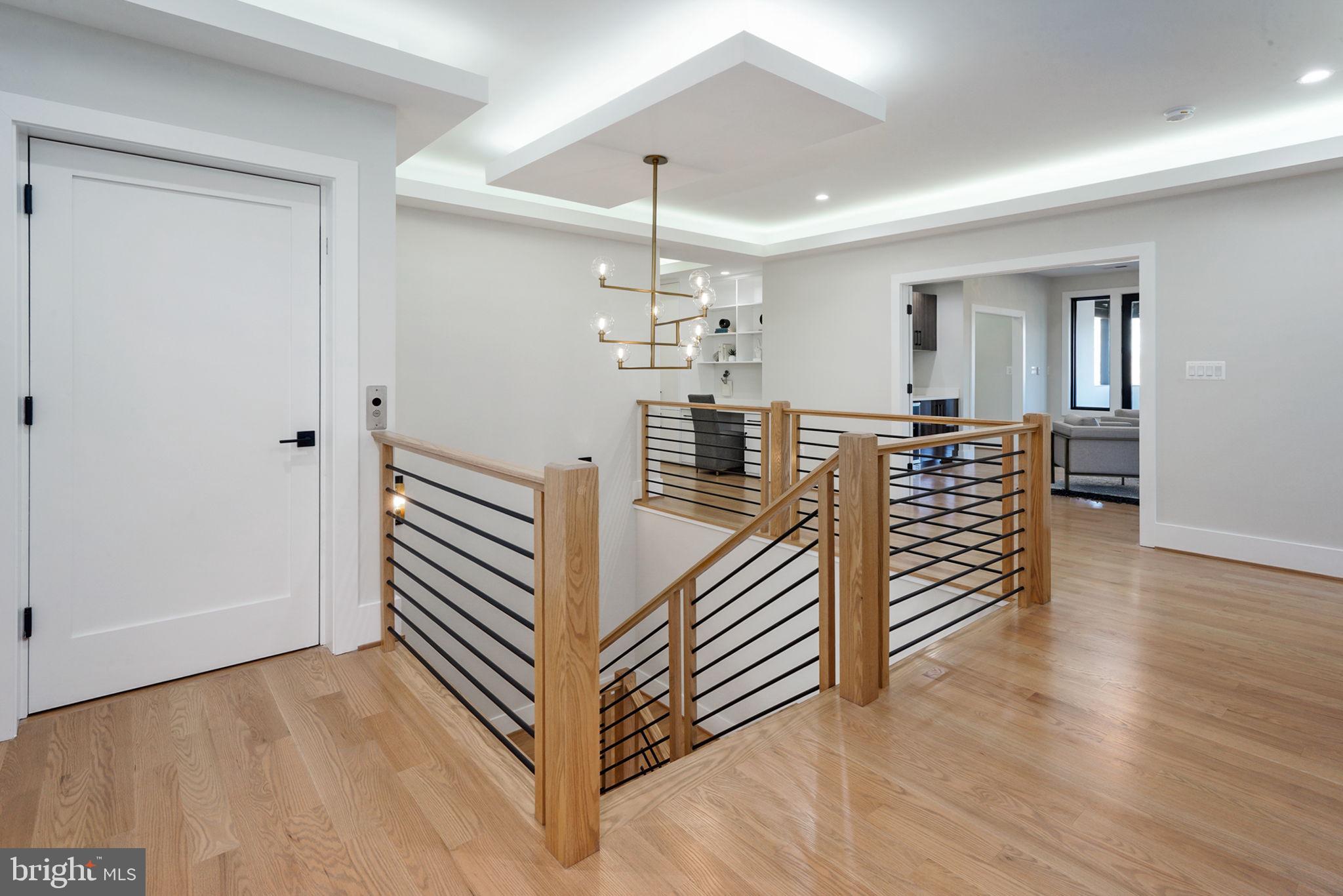 BROYHILL FOREST - Residential