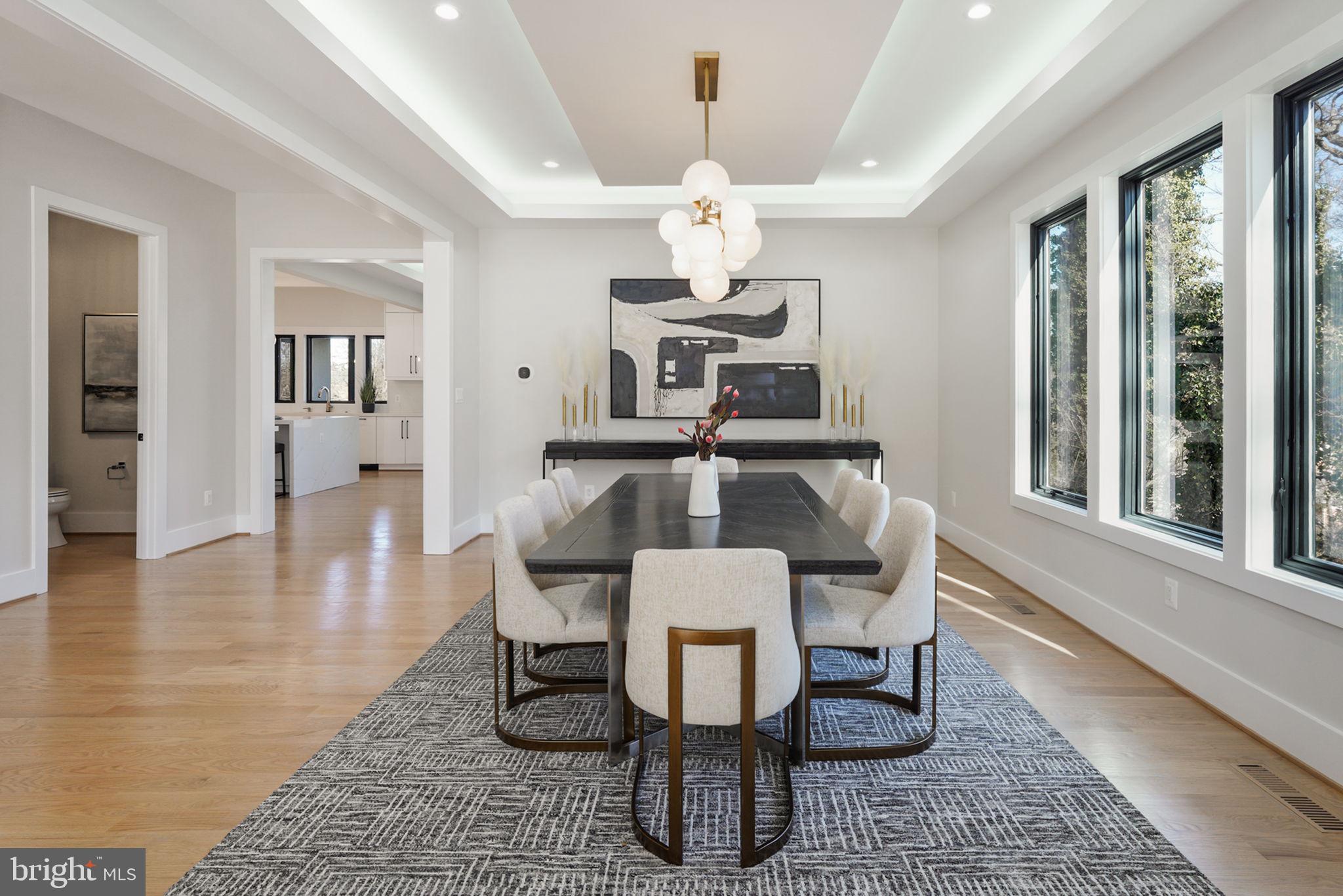 BROYHILL FOREST - Residential