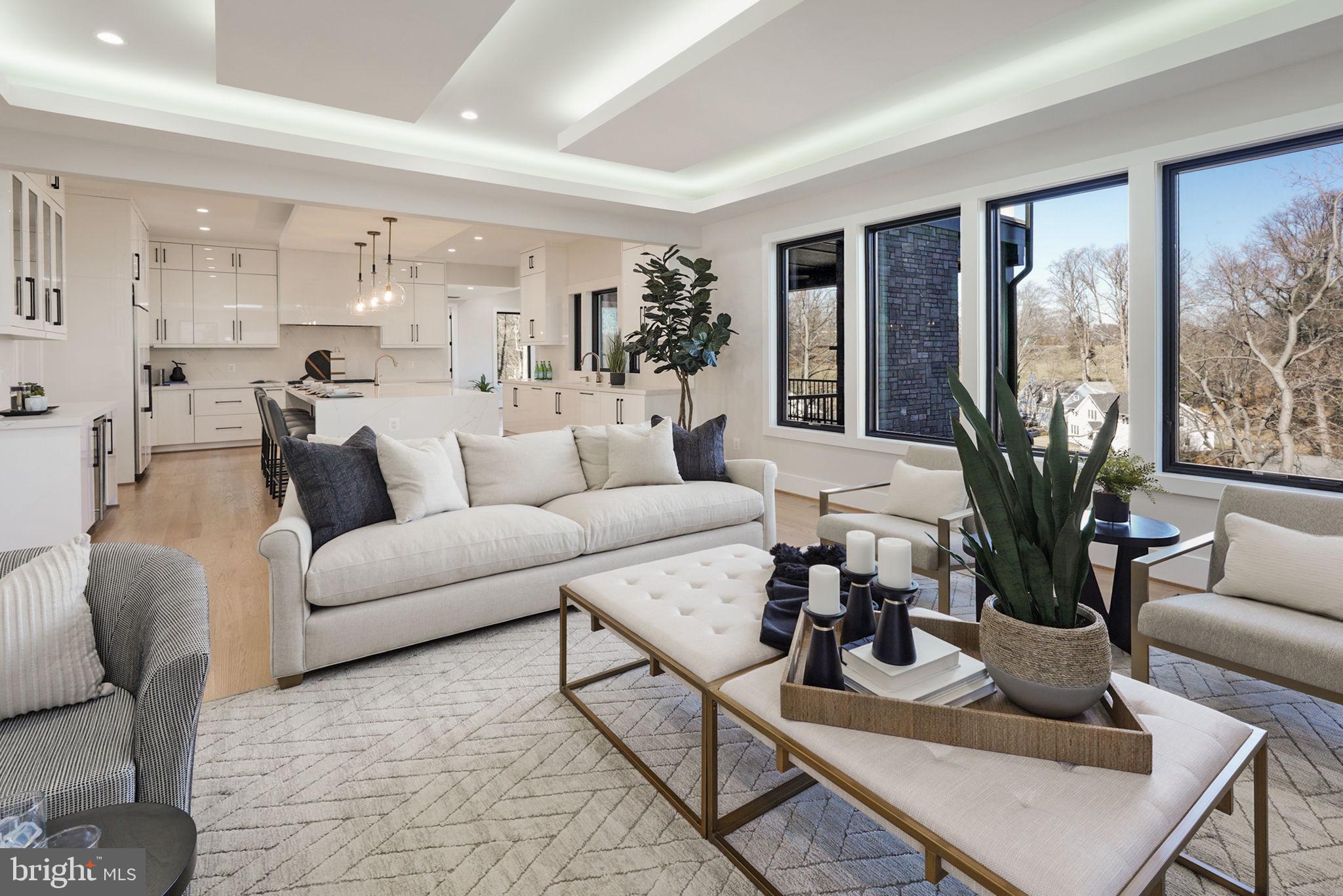 BROYHILL FOREST - Residential