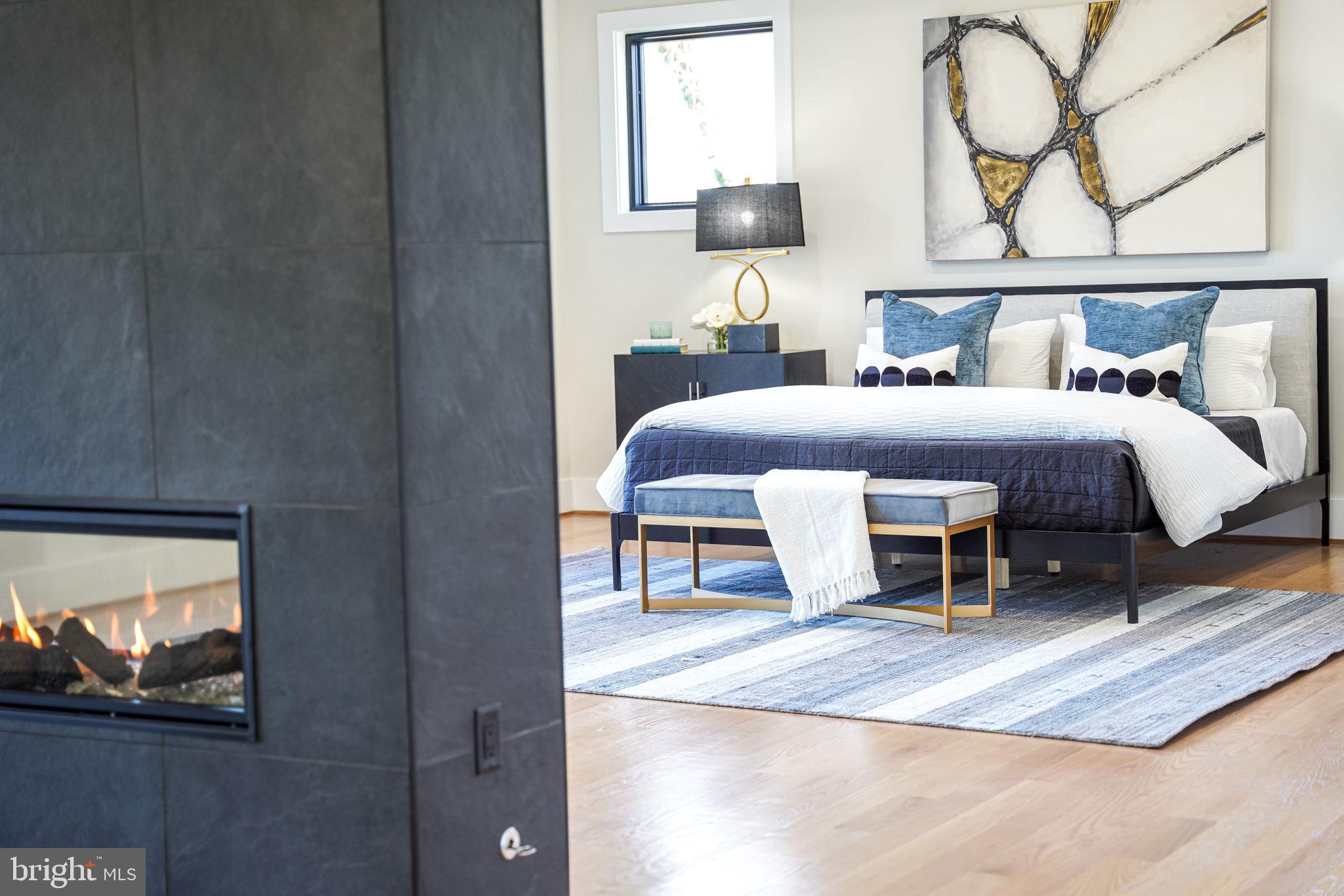 BROYHILL FOREST - Residential