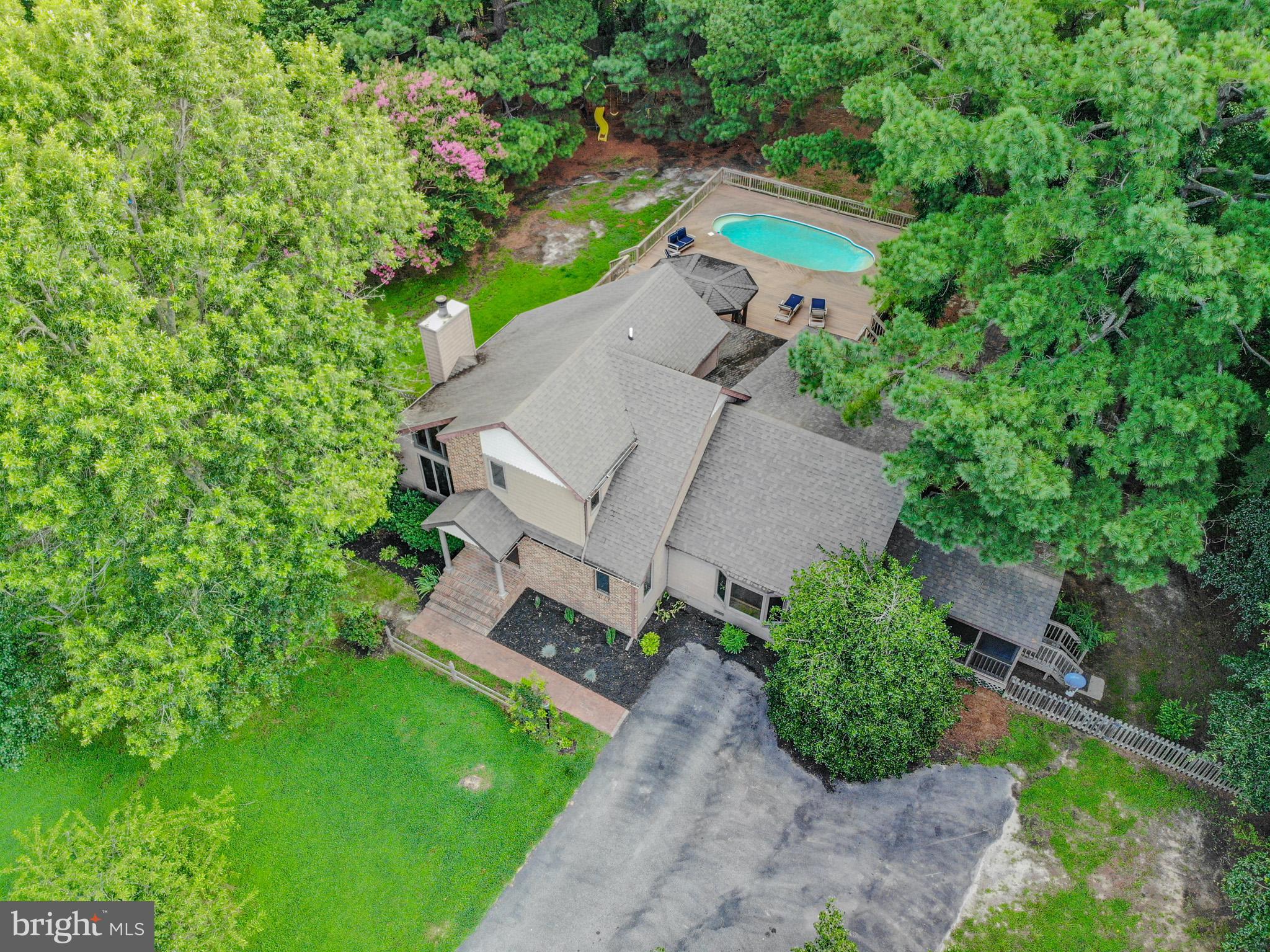 104 CLARENCE CHRISTY DRIVE B