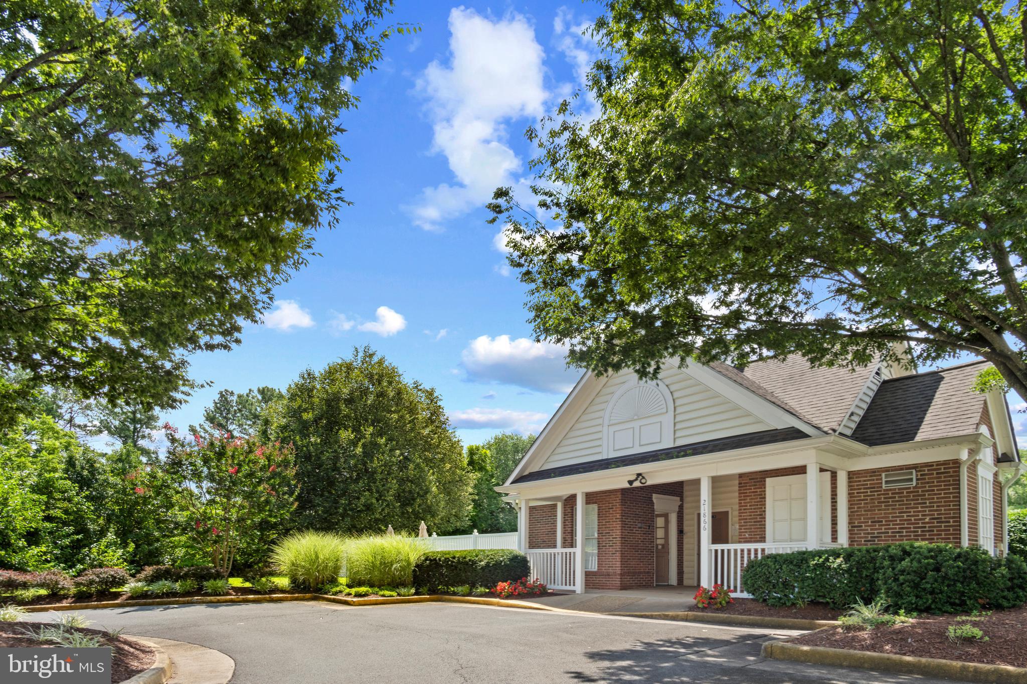 CHATHAM GREEN CONDOMINIUM - Residential