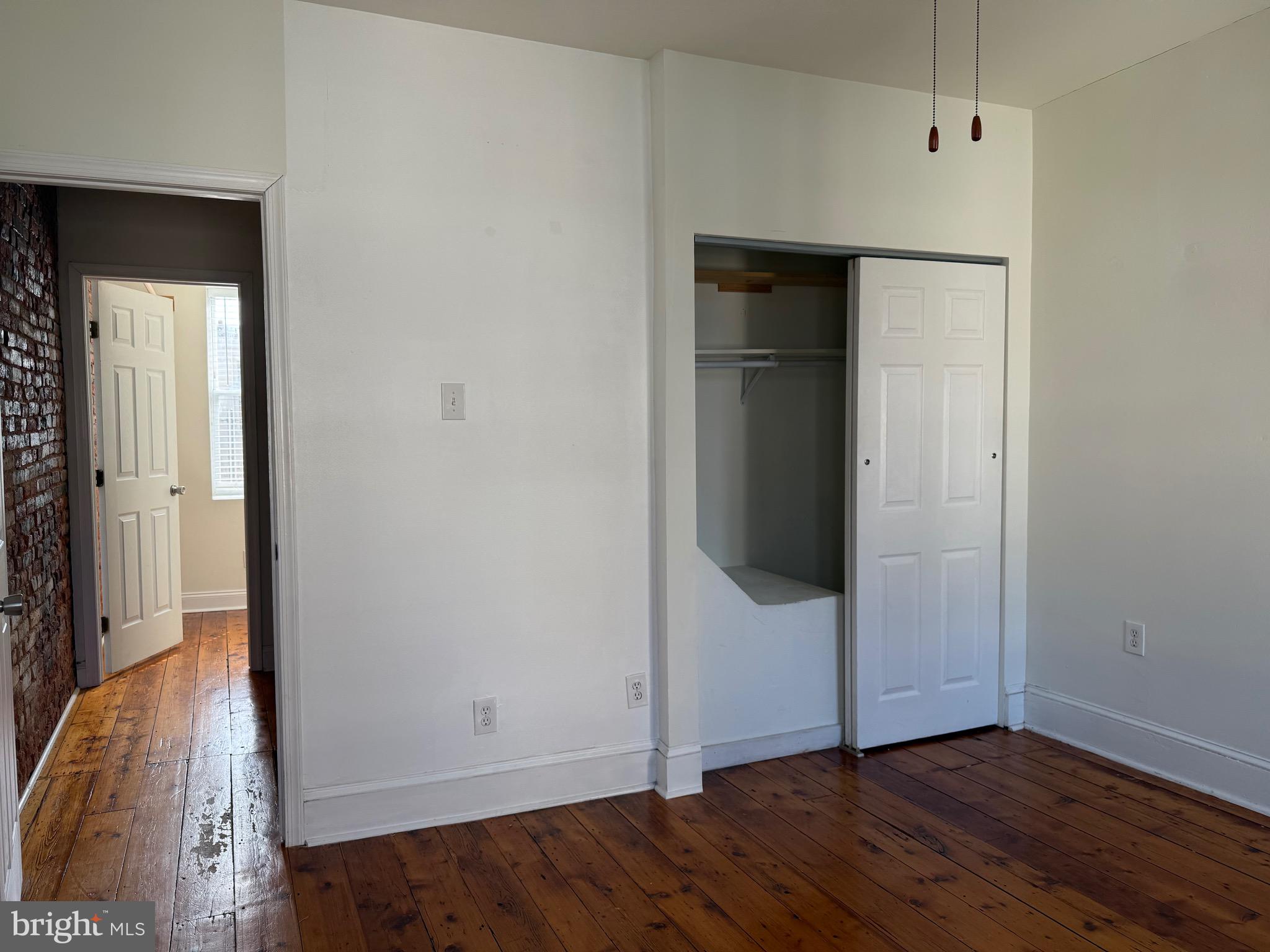 FAIRMOUNT - Residential Lease