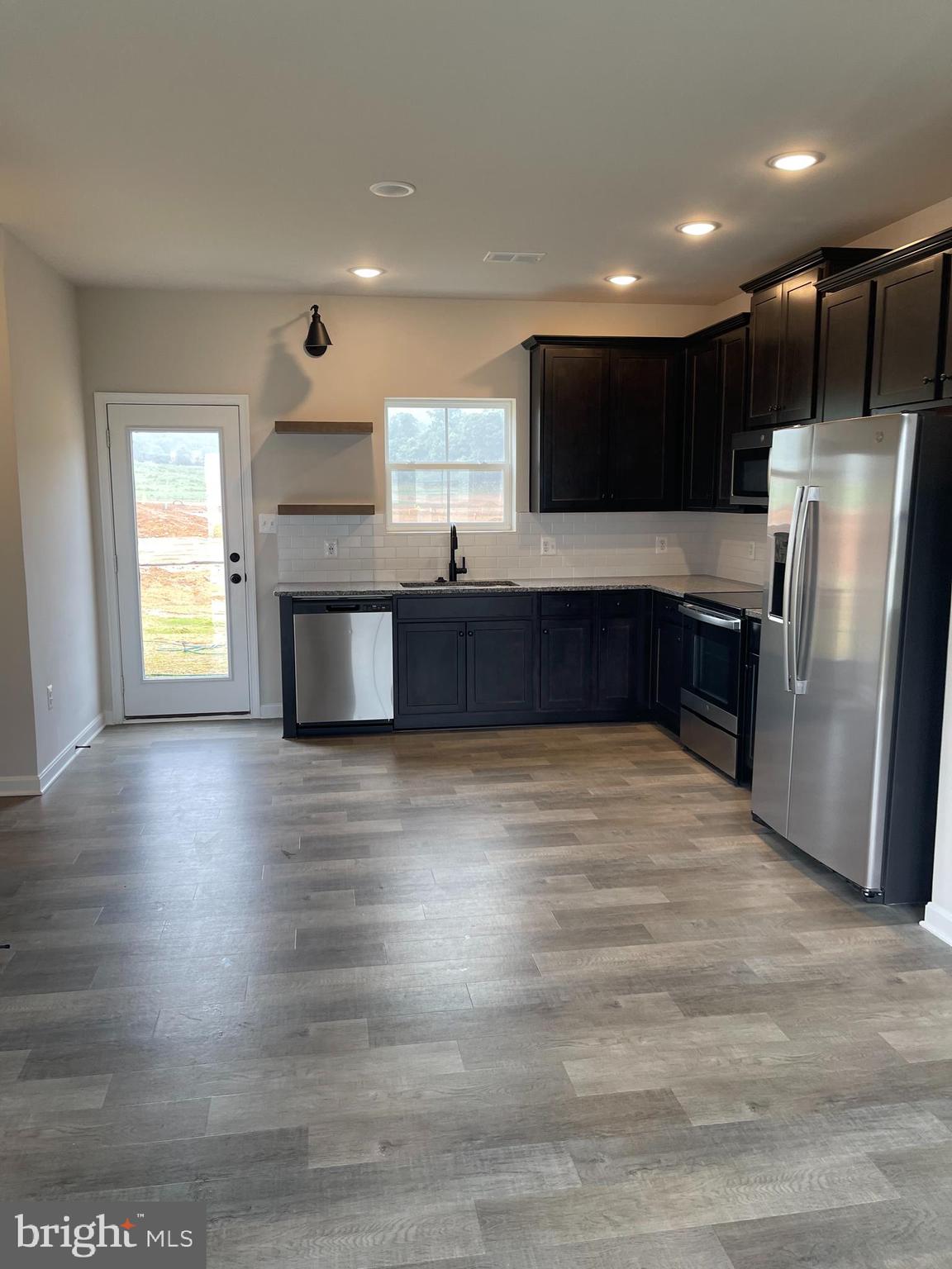 DILLON FARM - Residential Lease