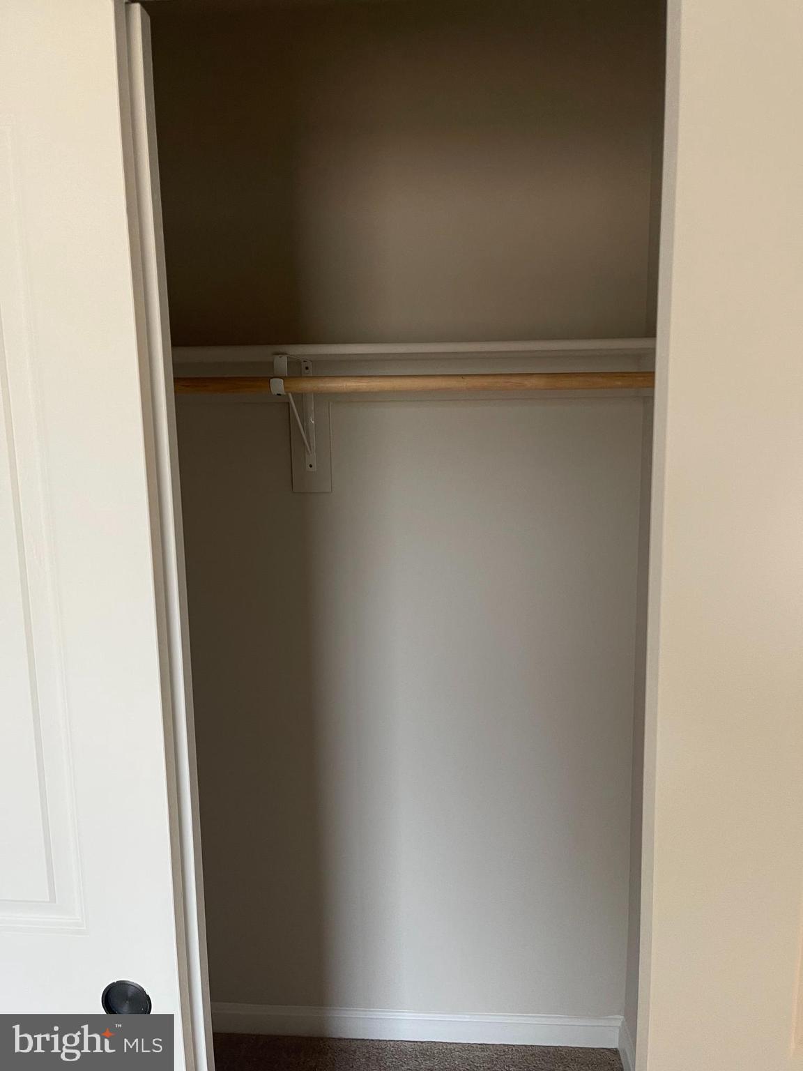 DILLON FARM - Residential Lease