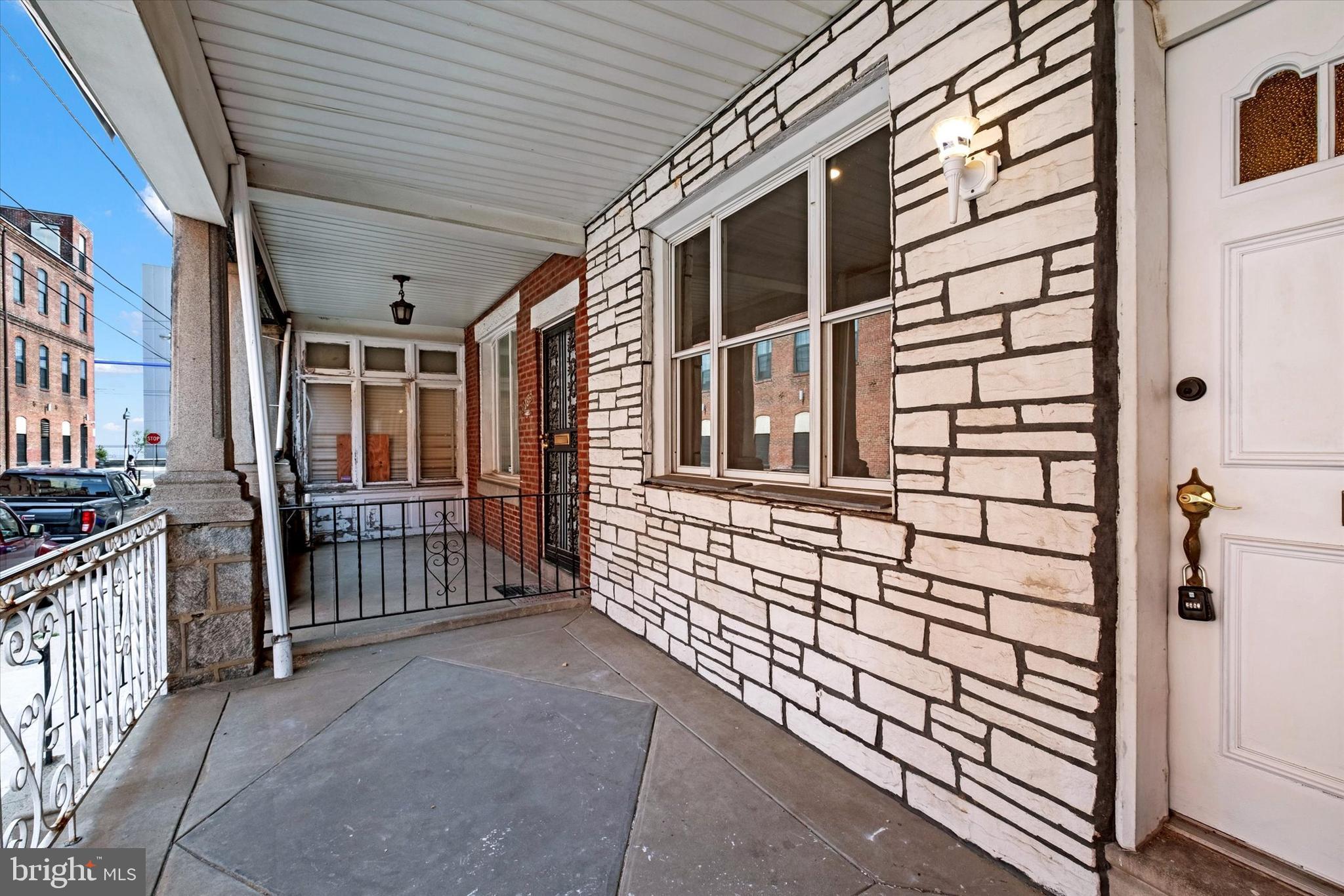 PORT RICHMOND - Residential