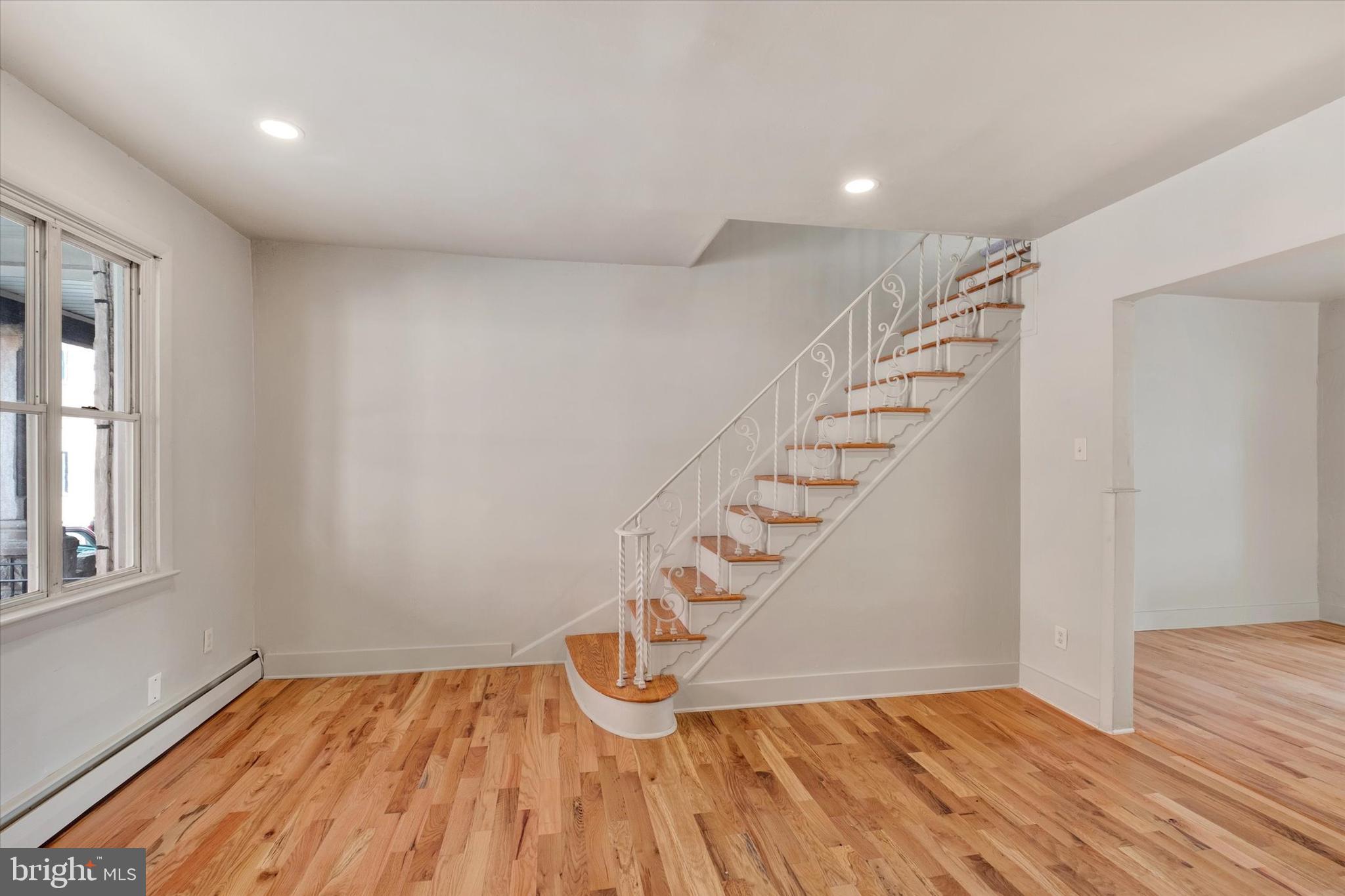 PORT RICHMOND - Residential