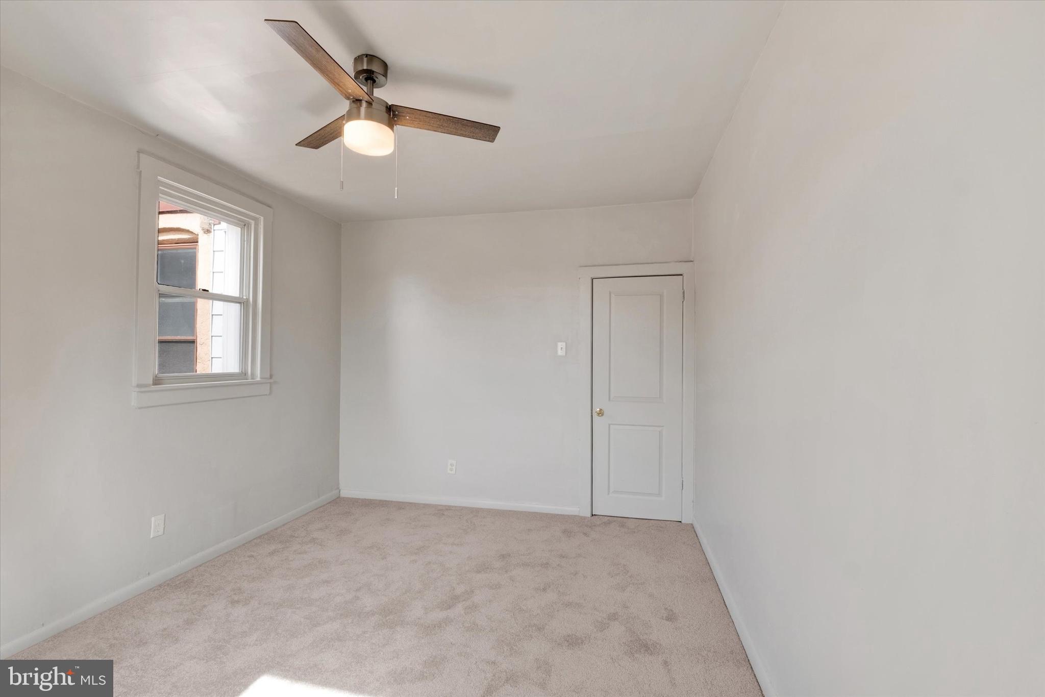 PORT RICHMOND - Residential