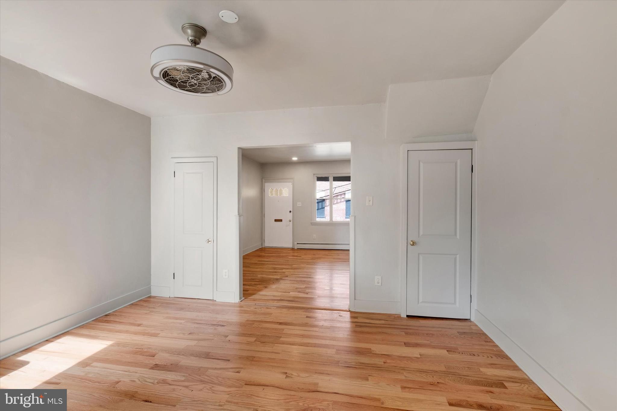 PORT RICHMOND - Residential