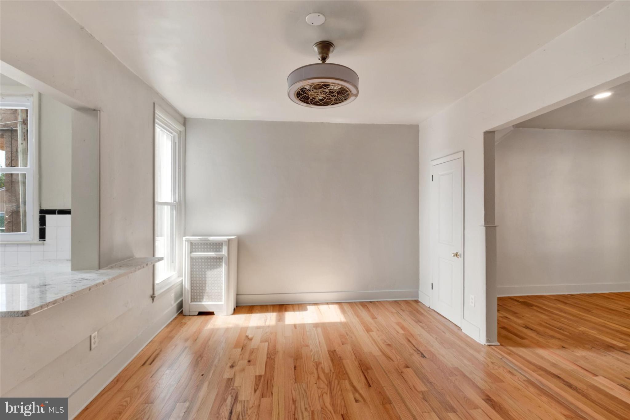 PORT RICHMOND - Residential