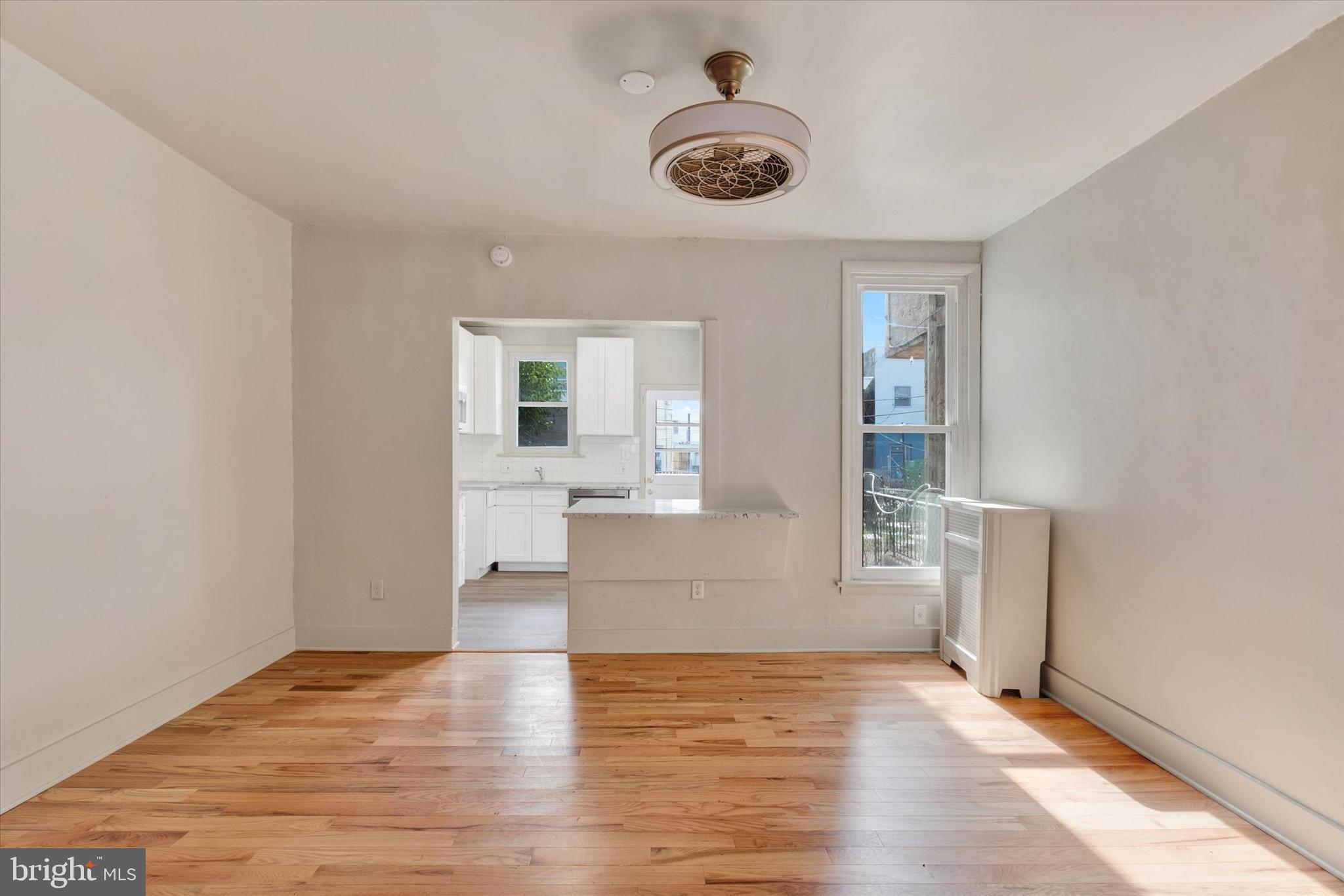 PORT RICHMOND - Residential