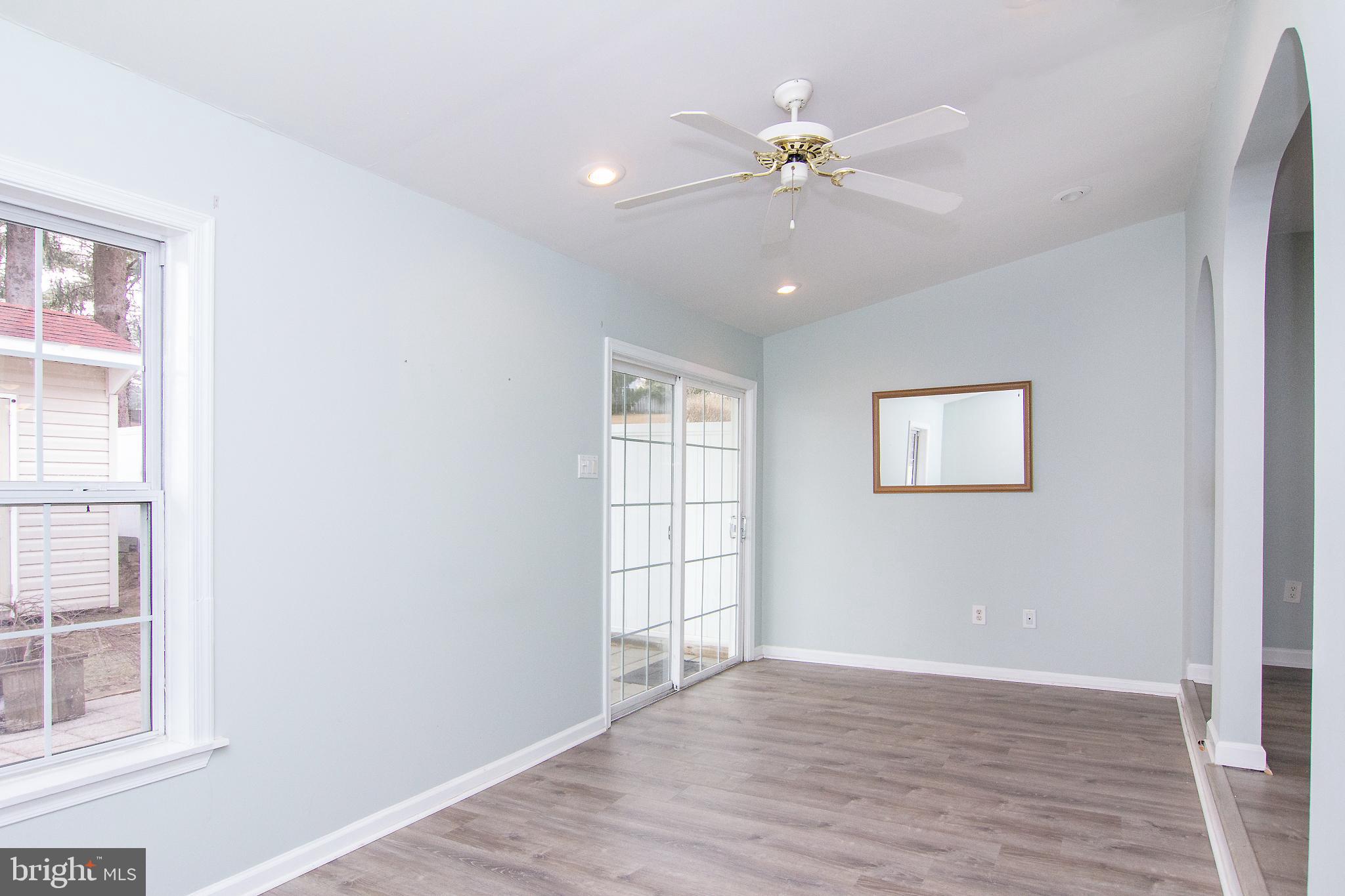 ROBERTS FIELD - Residential