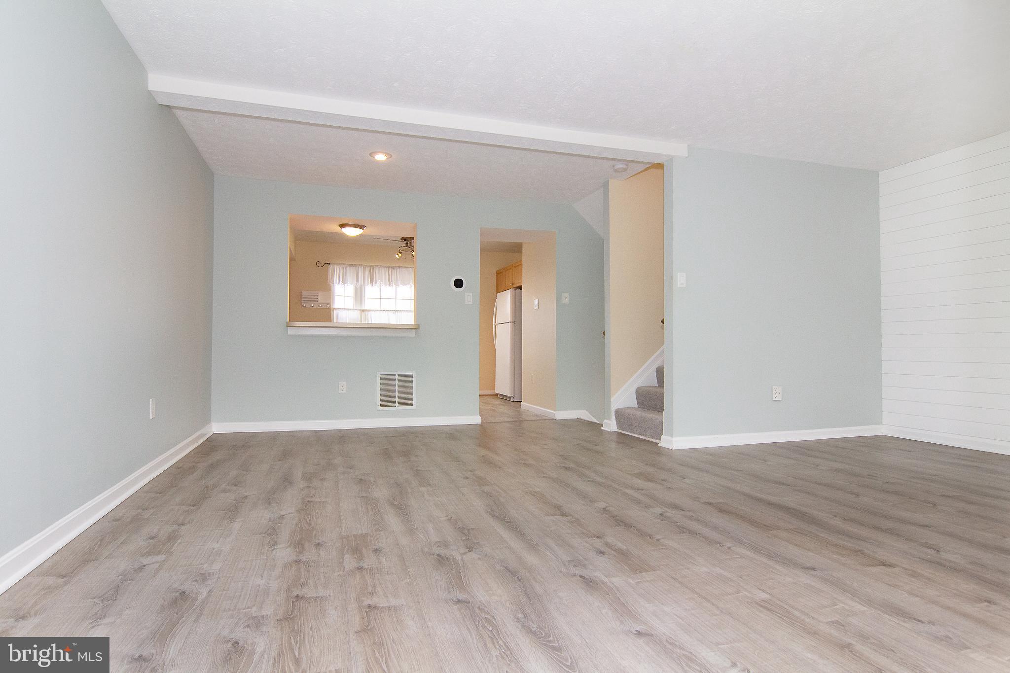 ROBERTS FIELD - Residential