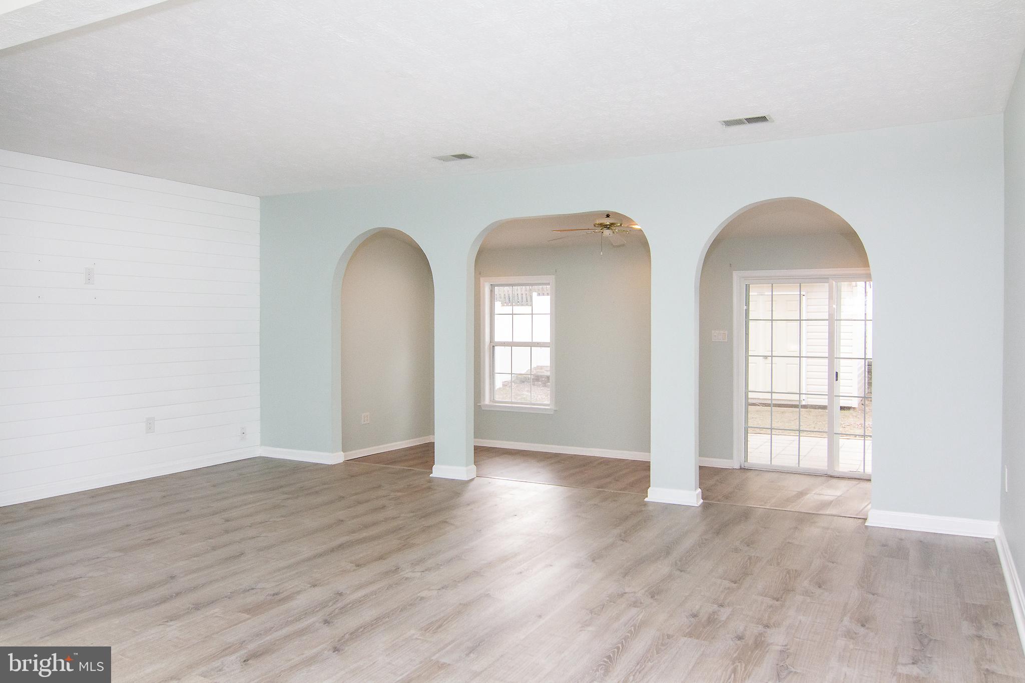 ROBERTS FIELD - Residential