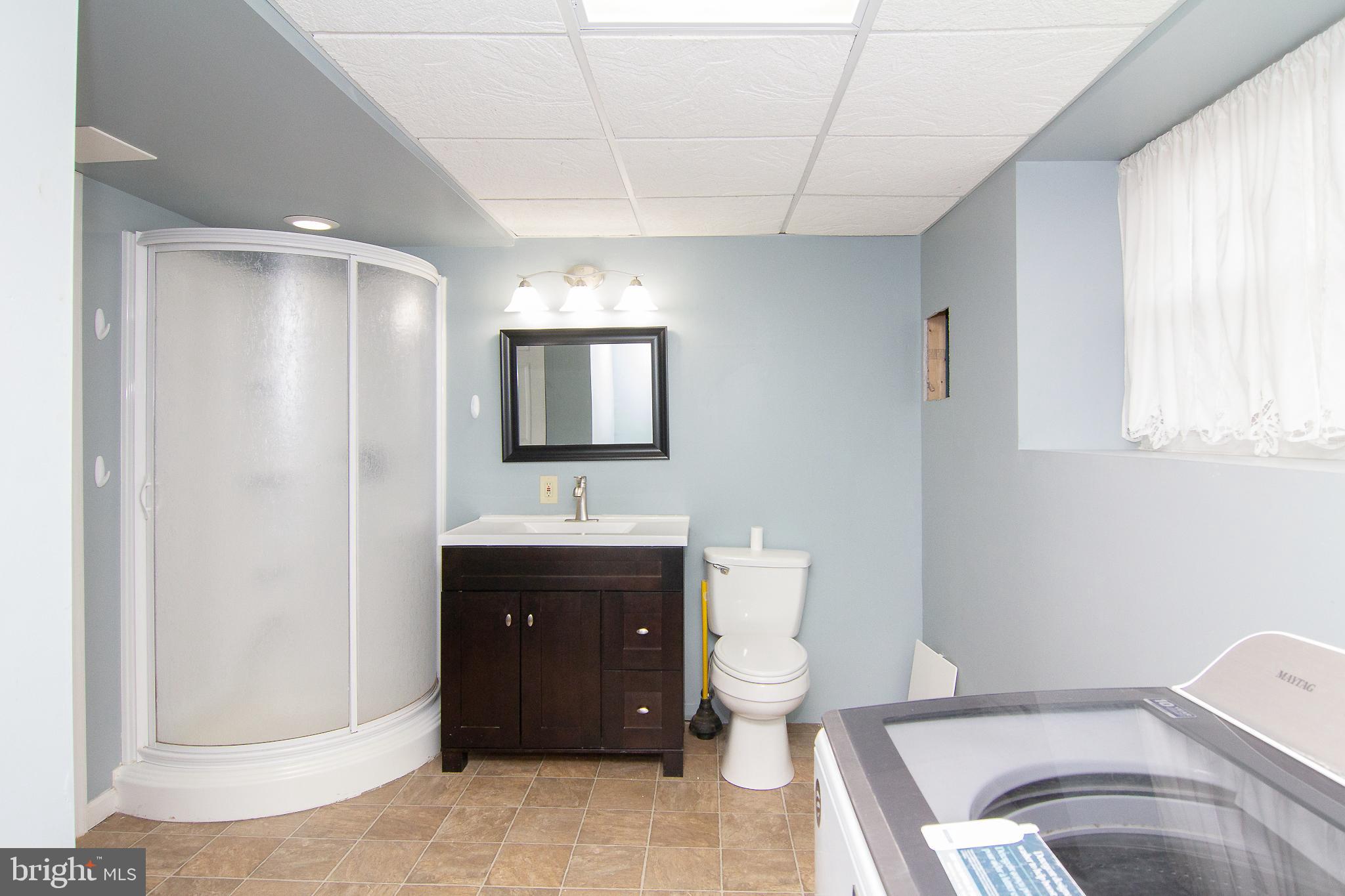 ROBERTS FIELD - Residential