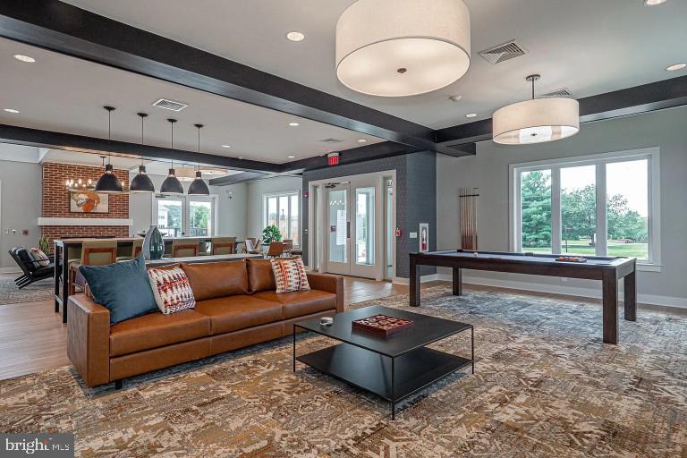 DOWNINGTOWN BORO - Residential