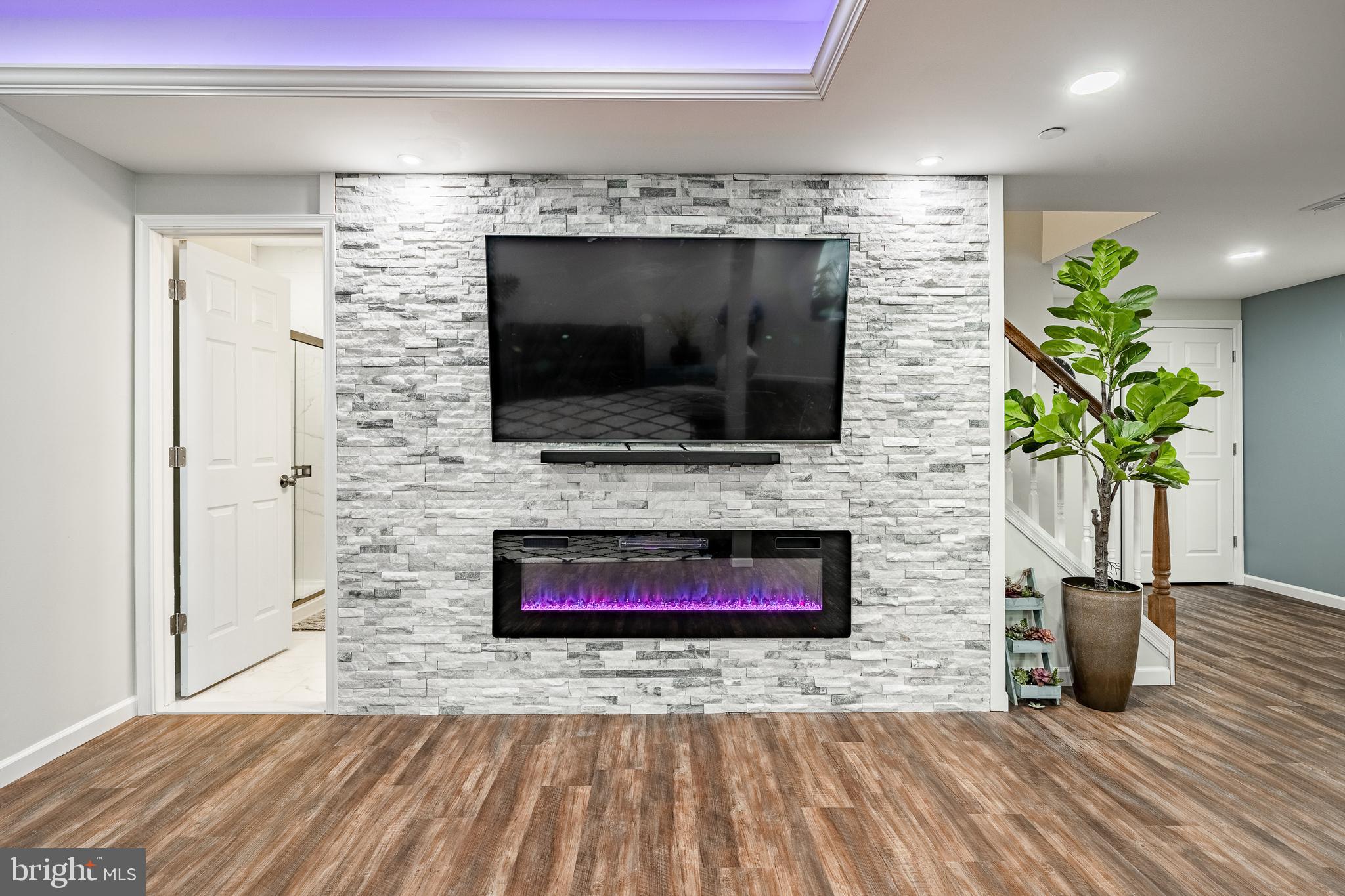 DOWNINGTOWN BORO - Residential