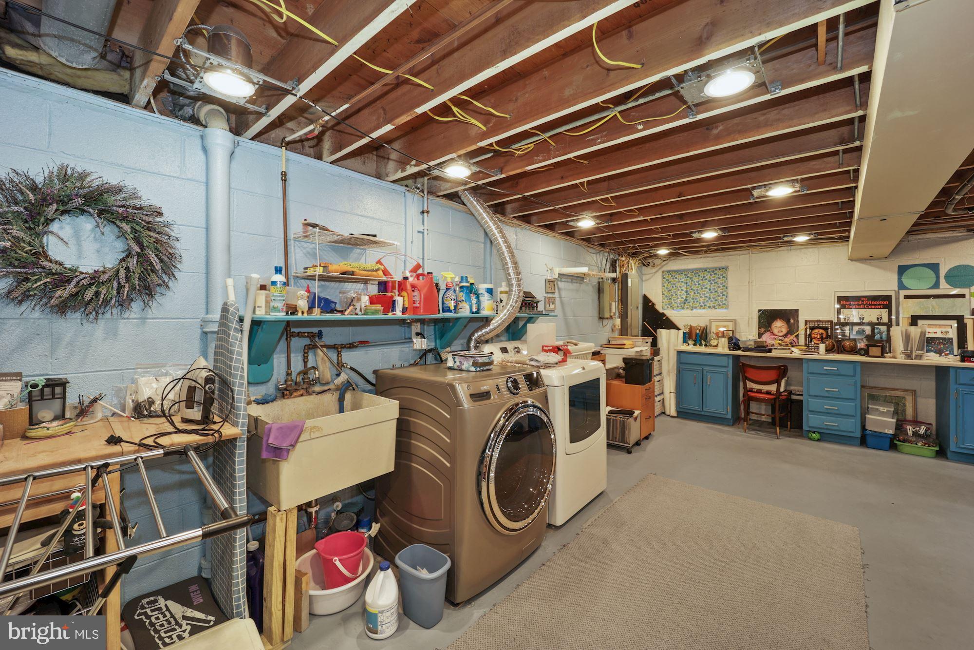 FALLSMEAD - Residential Lease