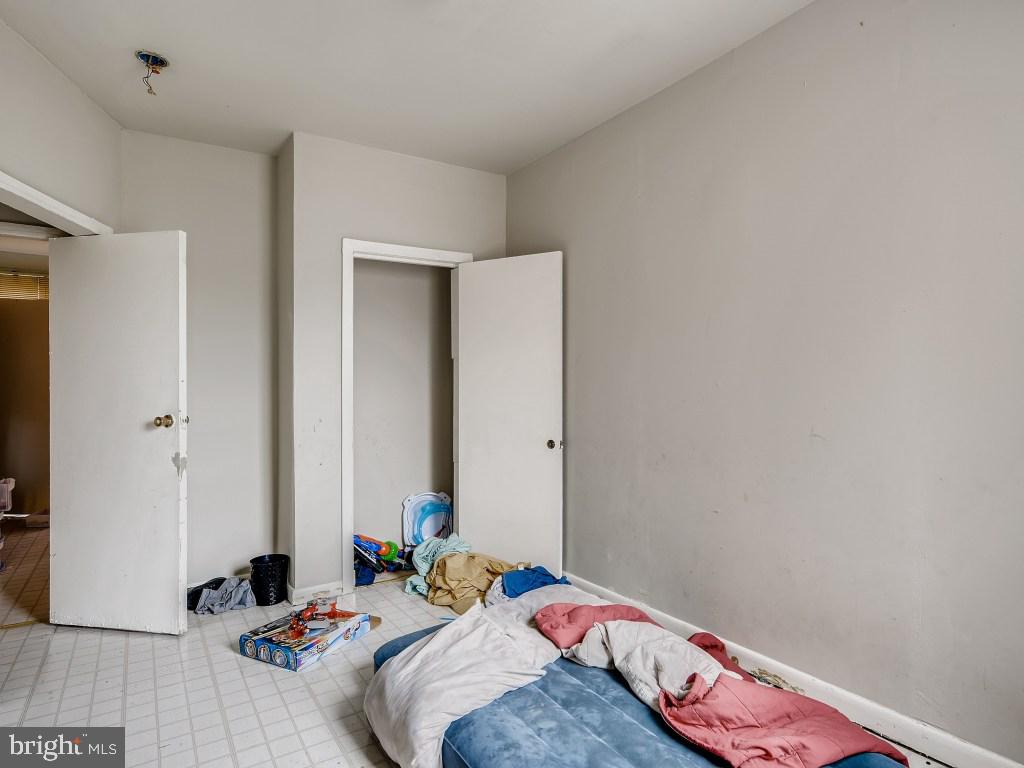 COLD SPRING NEWTOWN - Residential