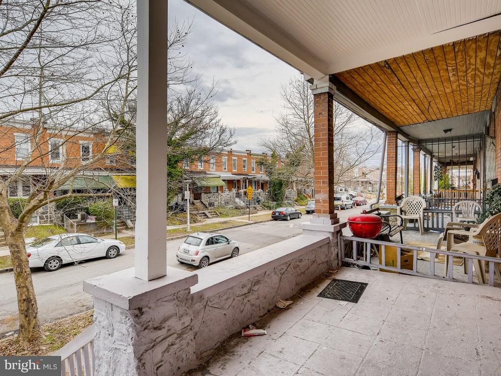 COLD SPRING NEWTOWN - Residential