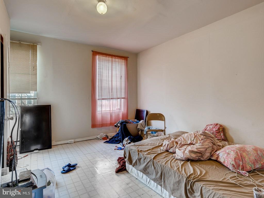 COLD SPRING NEWTOWN - Residential