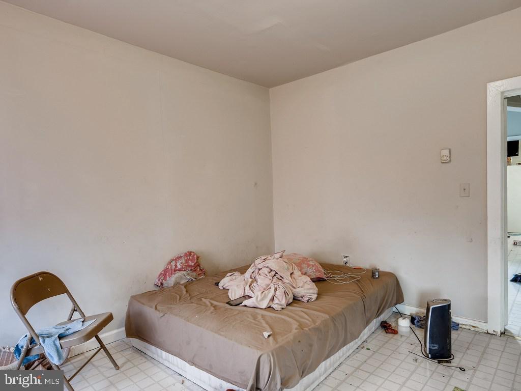 COLD SPRING NEWTOWN - Residential