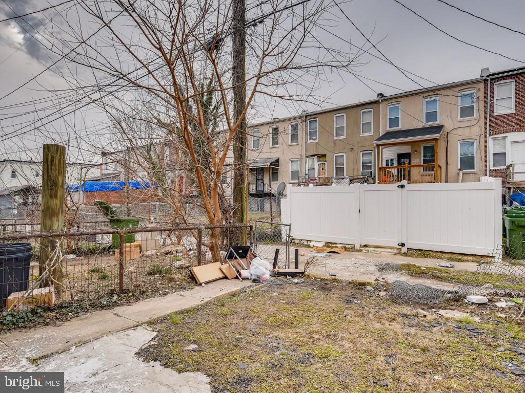 COLD SPRING NEWTOWN - Residential