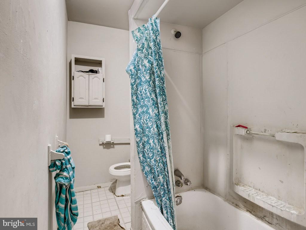 COLD SPRING NEWTOWN - Residential