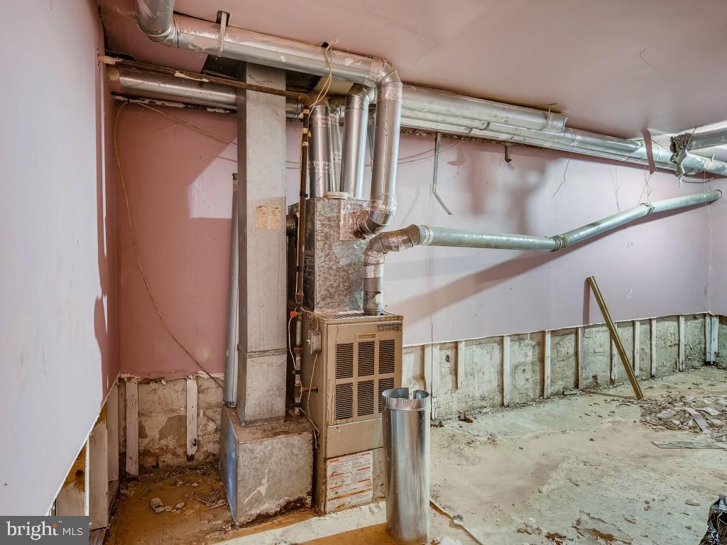 COLD SPRING NEWTOWN - Residential