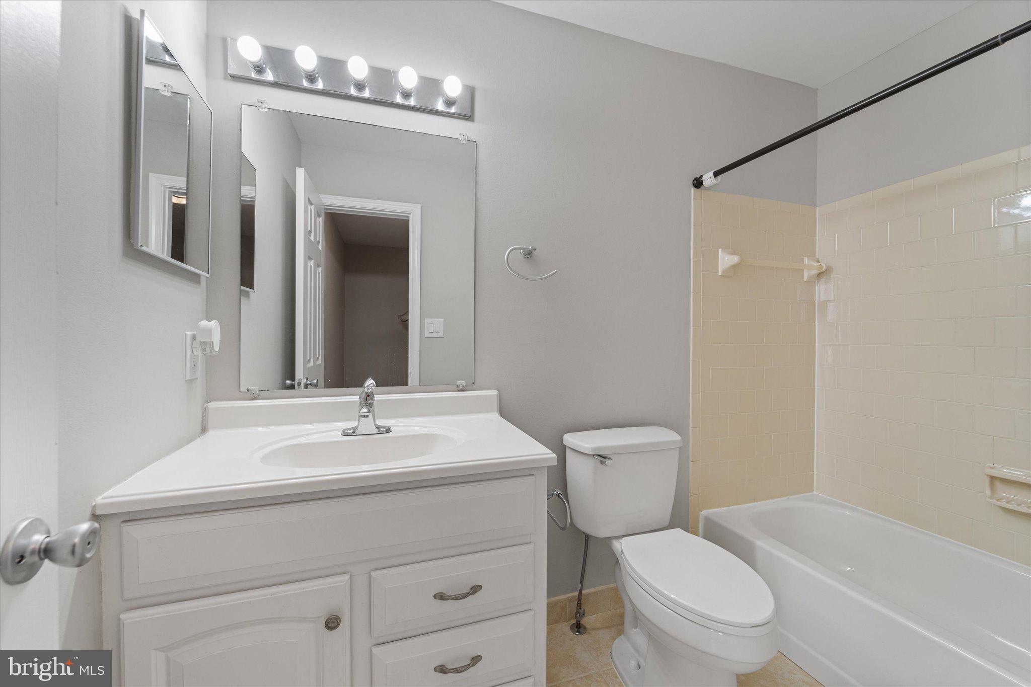 RIPPON LANDING - Residential Lease