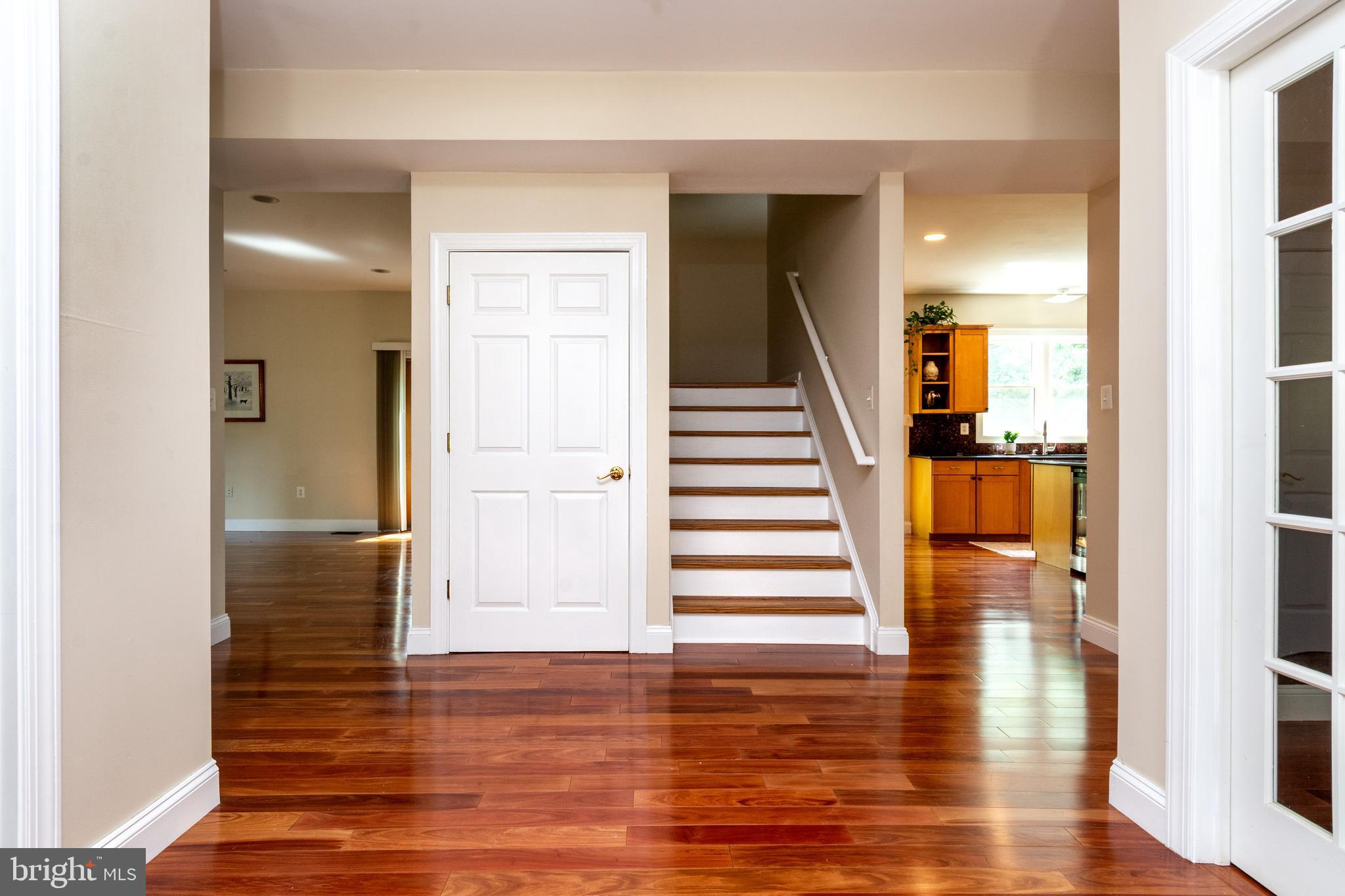 DAMASCUS OUTSIDE - Residential