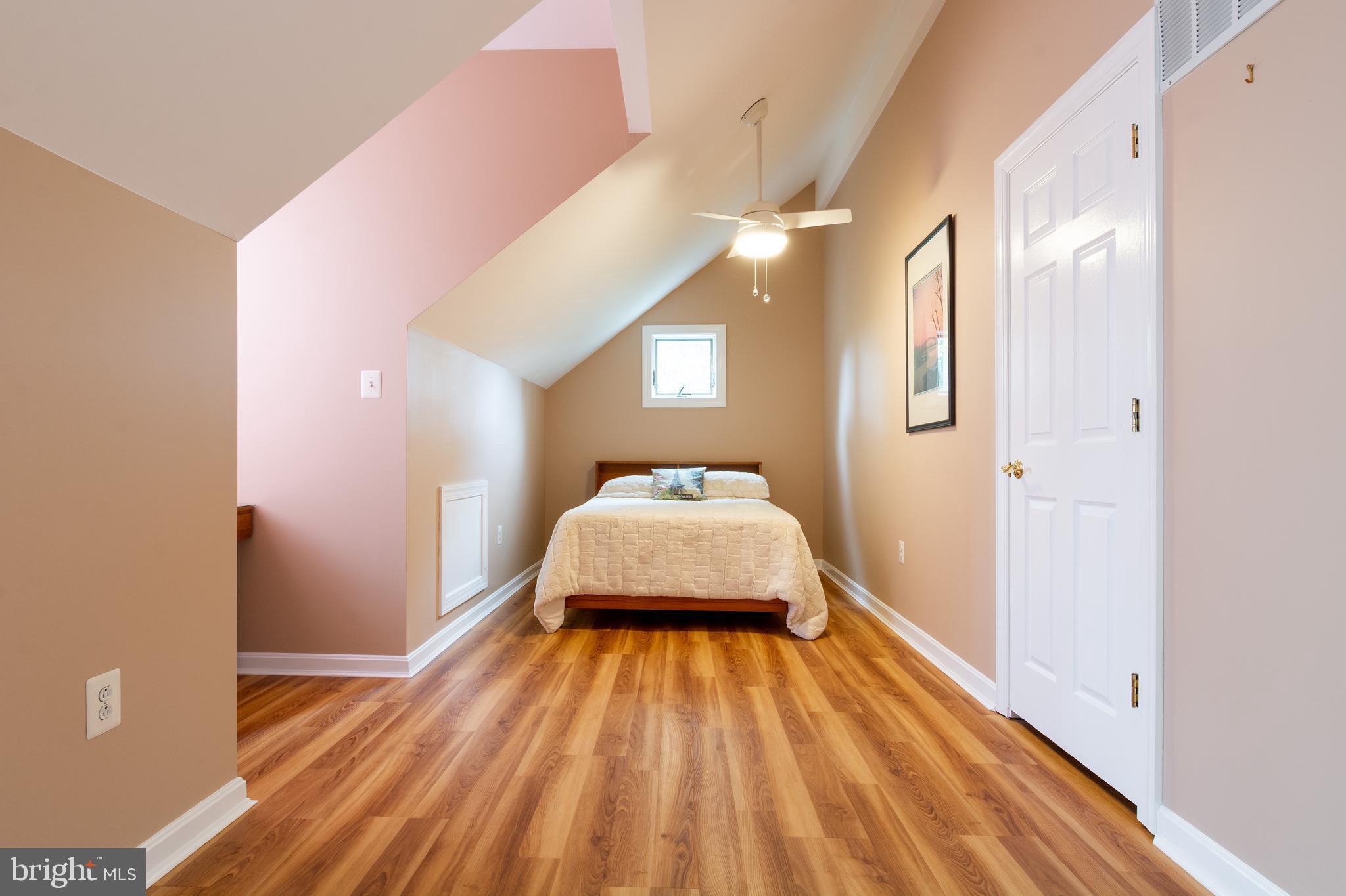 DAMASCUS OUTSIDE - Residential