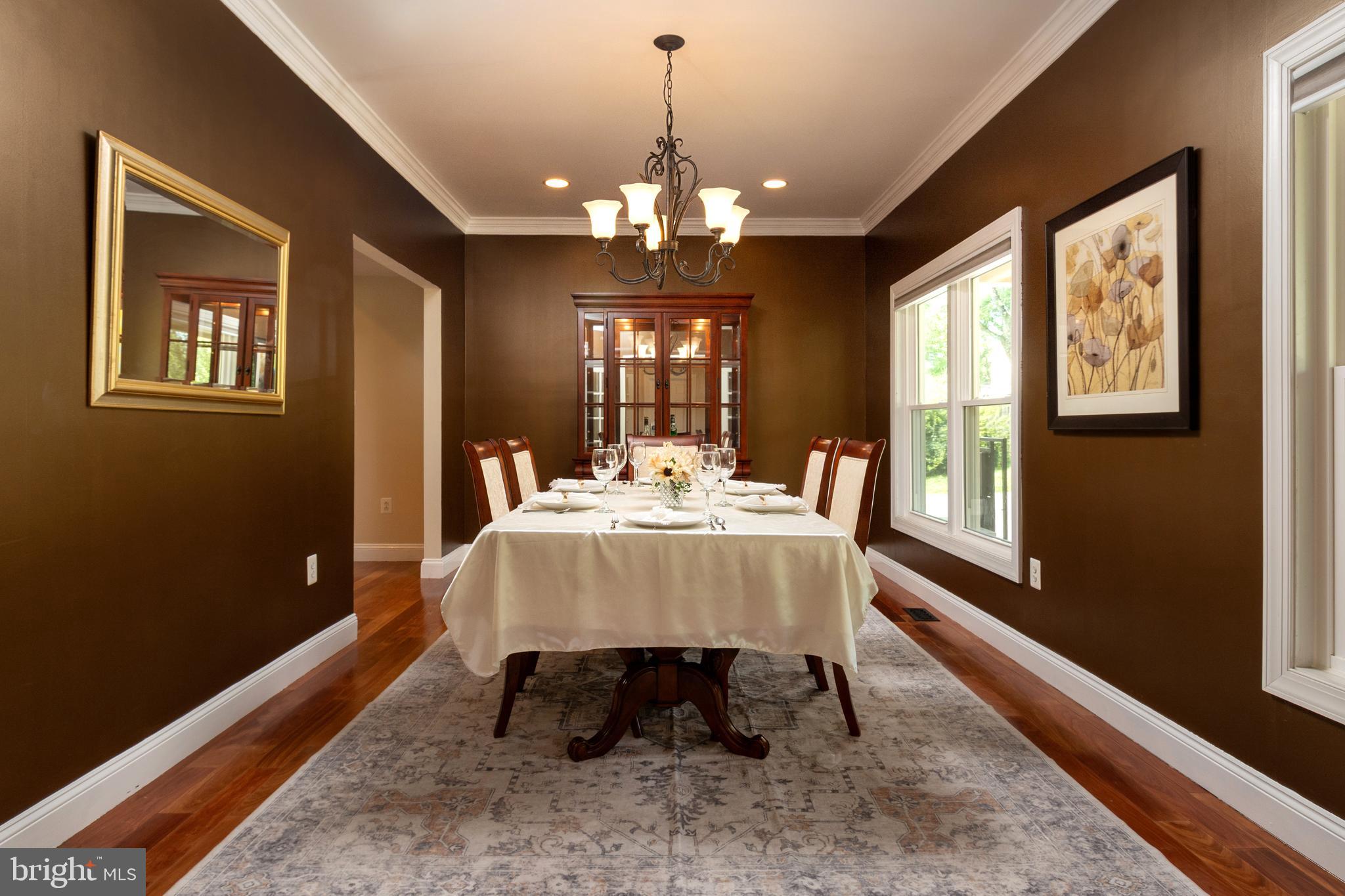 DAMASCUS OUTSIDE - Residential