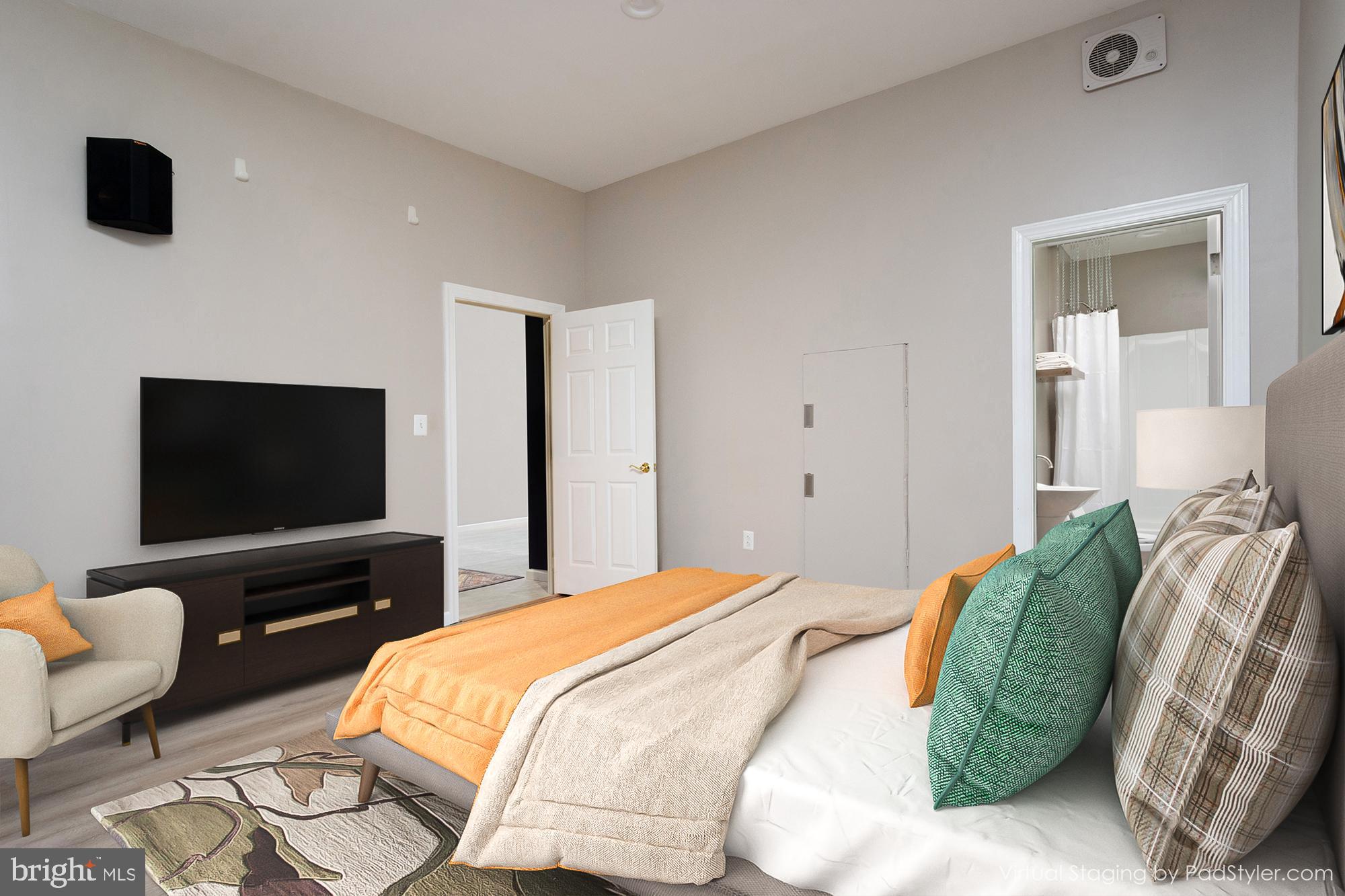 DAMASCUS OUTSIDE - Residential