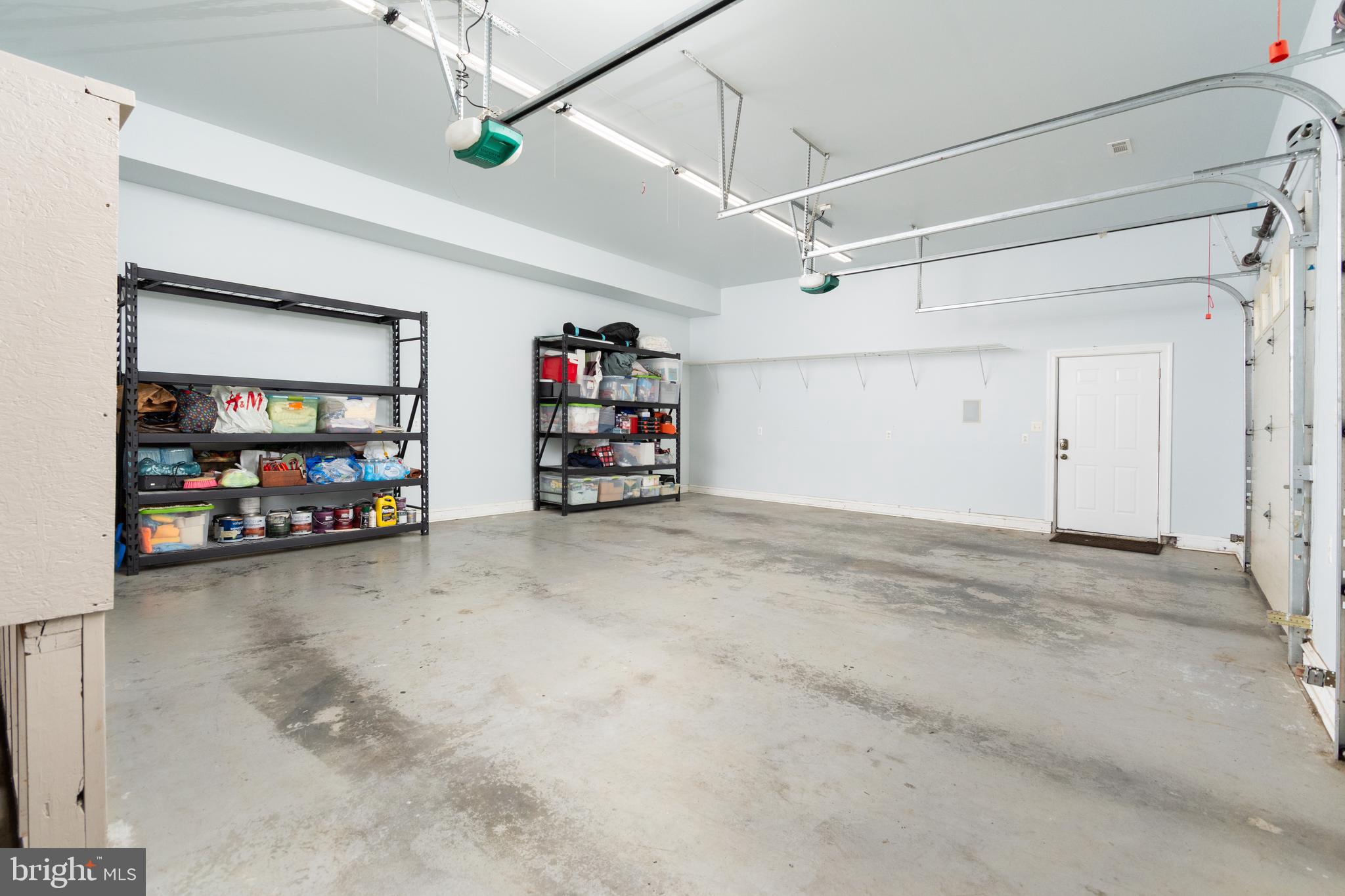 DAMASCUS OUTSIDE - Residential