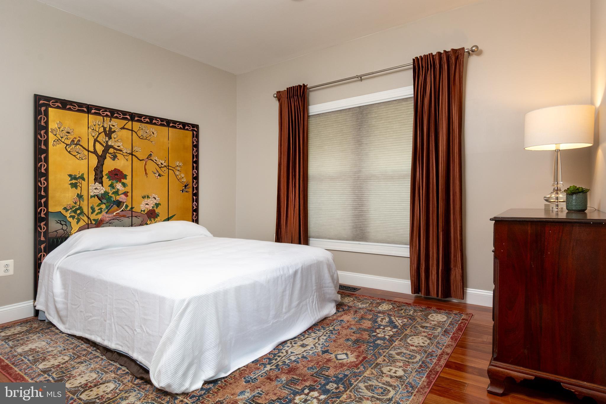 DAMASCUS OUTSIDE - Residential