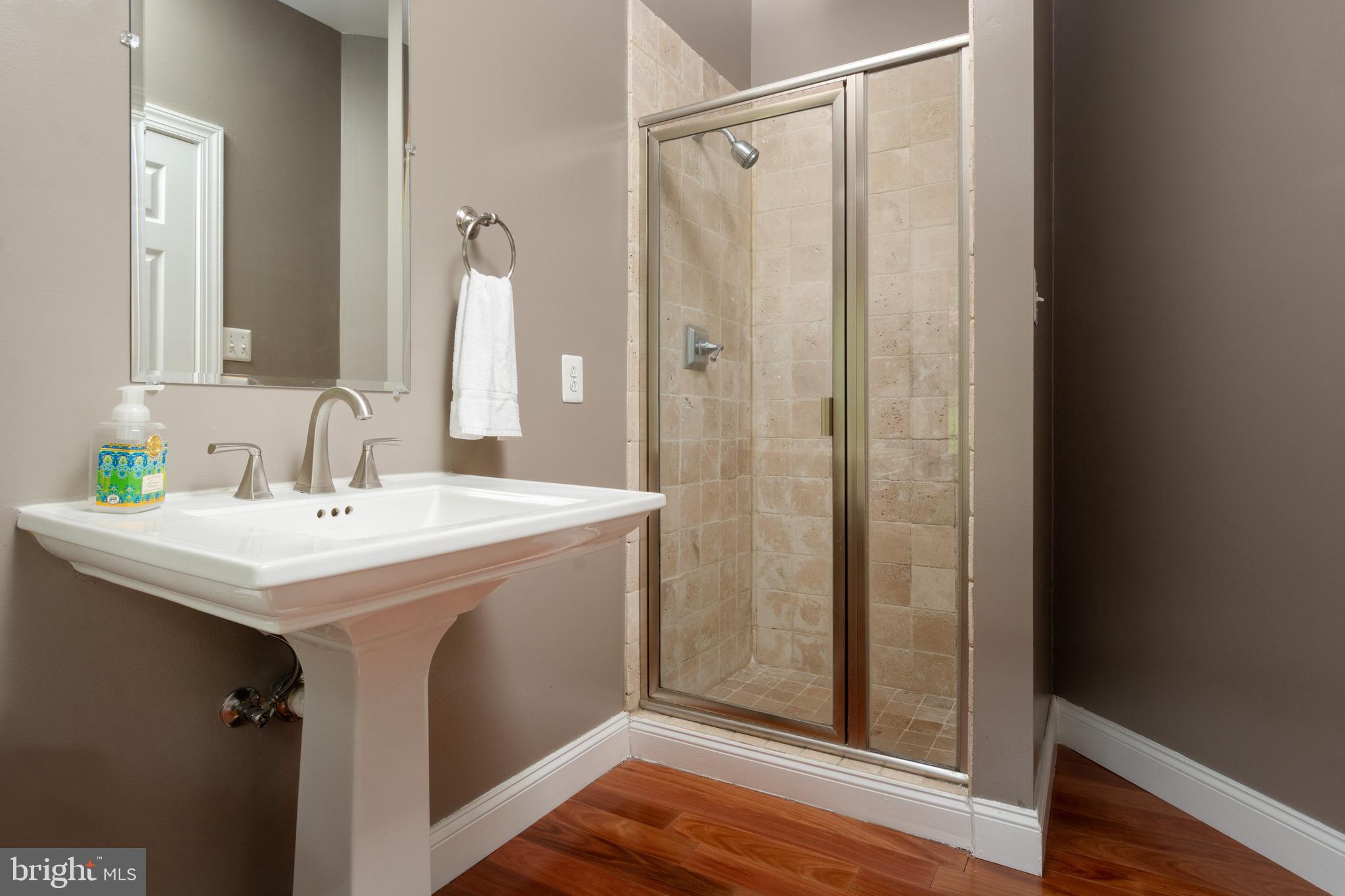 DAMASCUS OUTSIDE - Residential